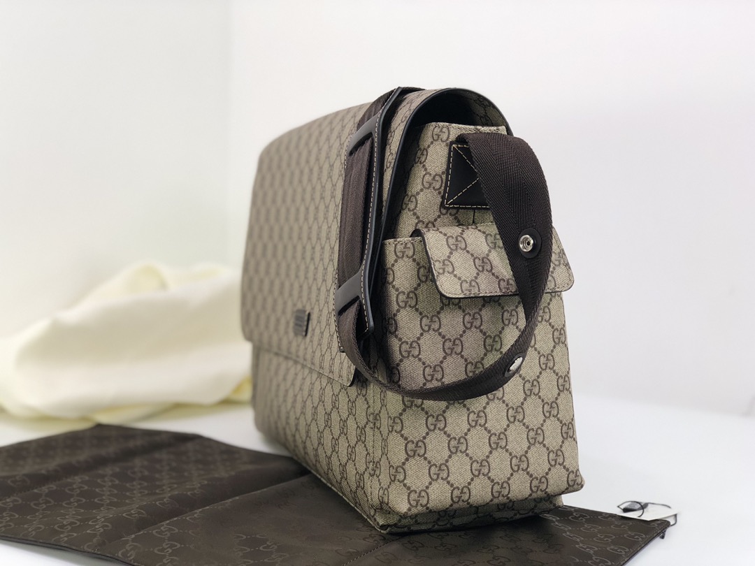 Gvc*1 diaper handbags-44-28-14cm