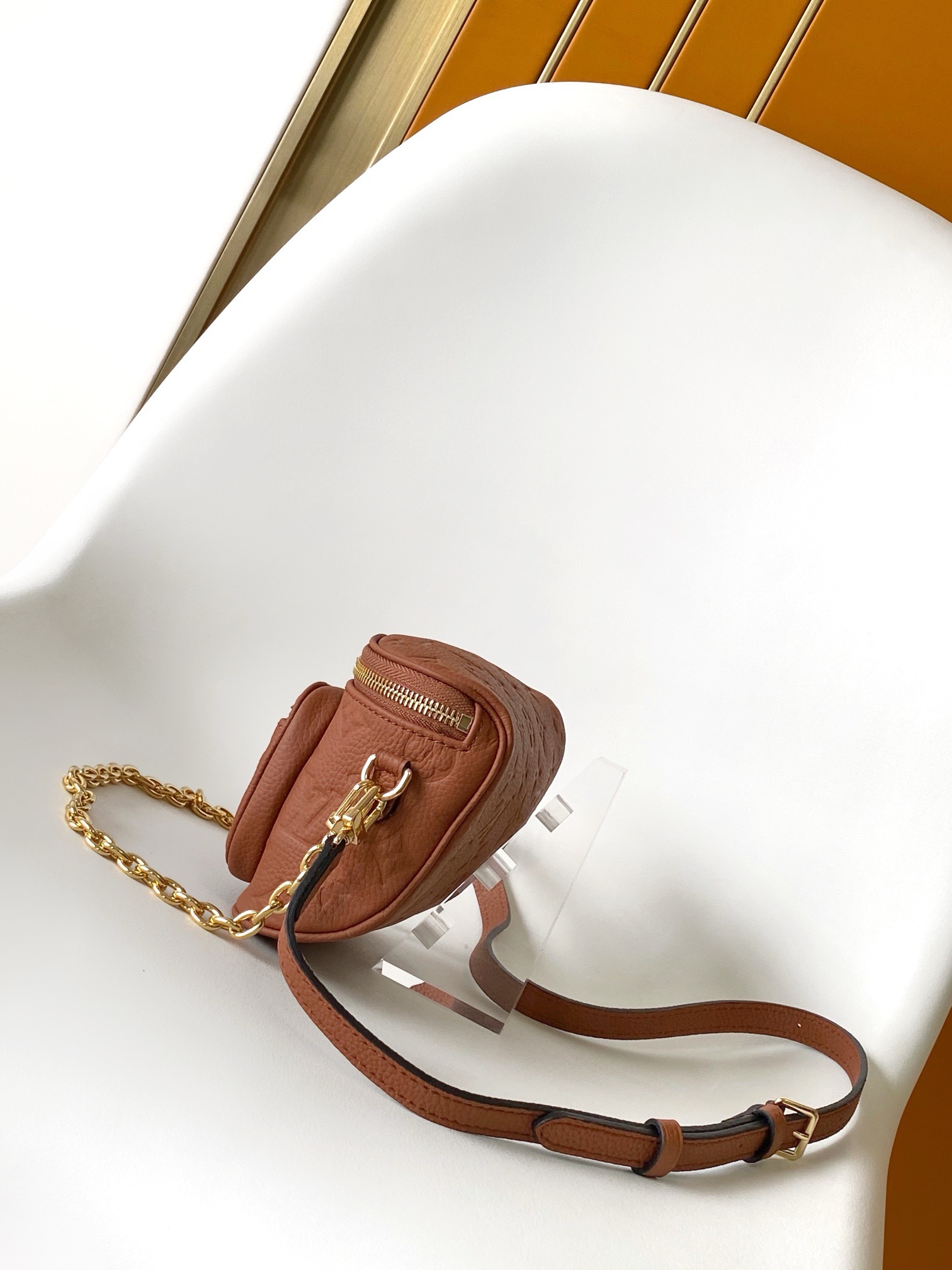 l0*is V*t0n bum bag-m12753-17*12*9.5cm