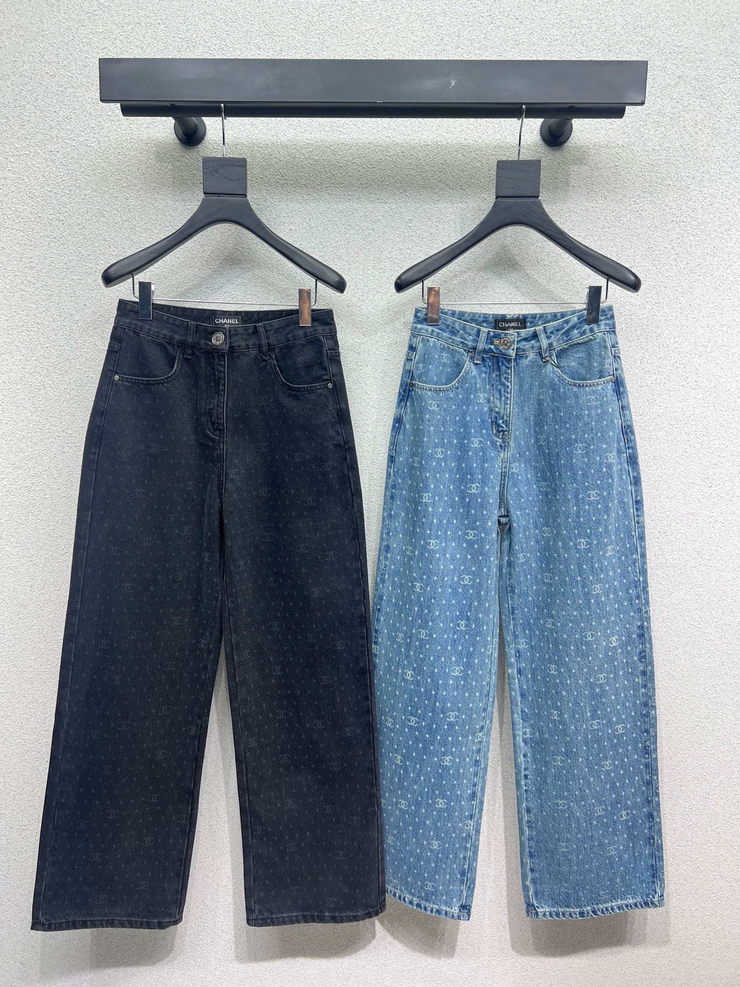 Lowee Pants