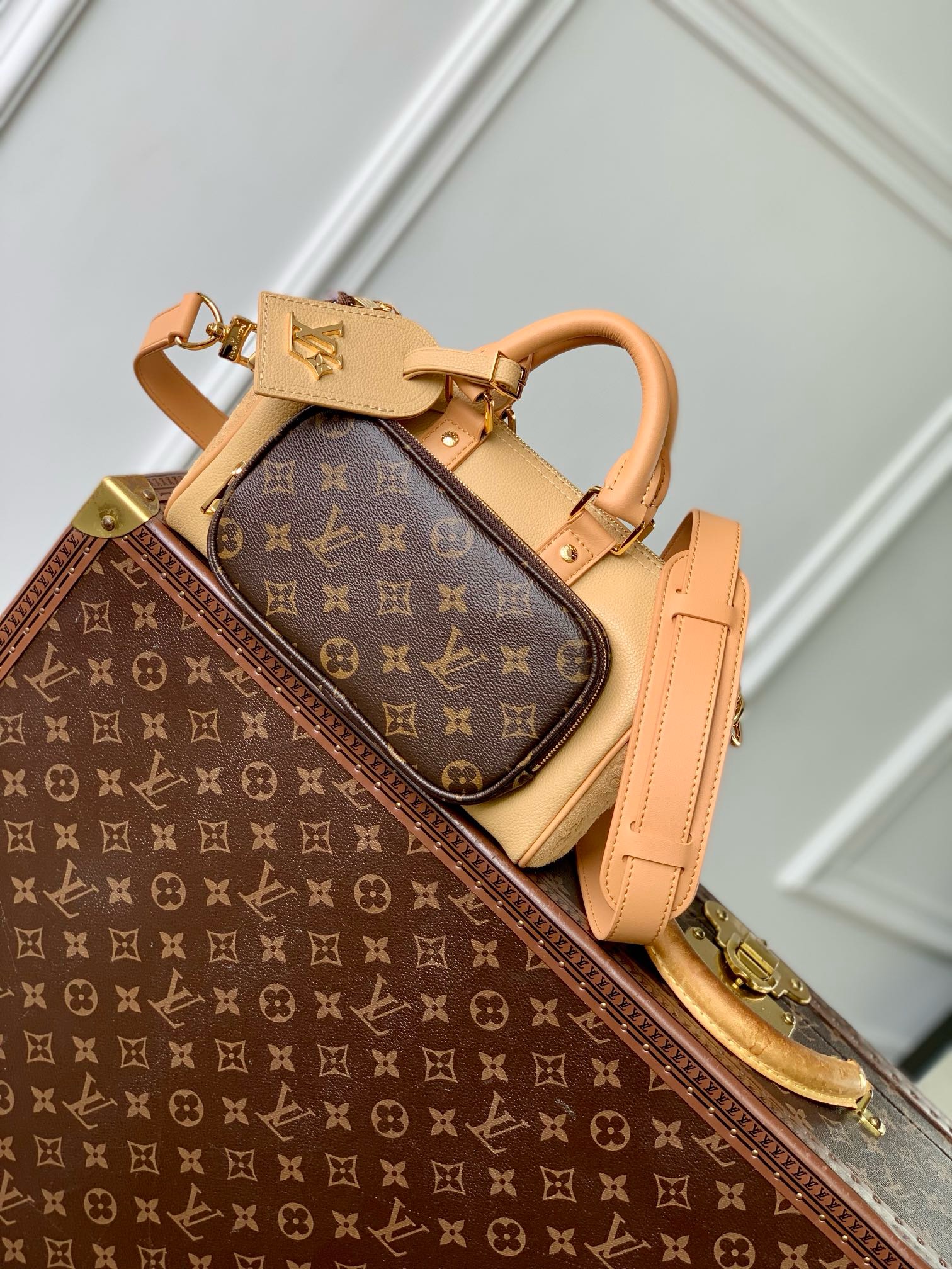 l0vis Vvtt0n keepall bandoulière 25 -m12627-25*15*11cm