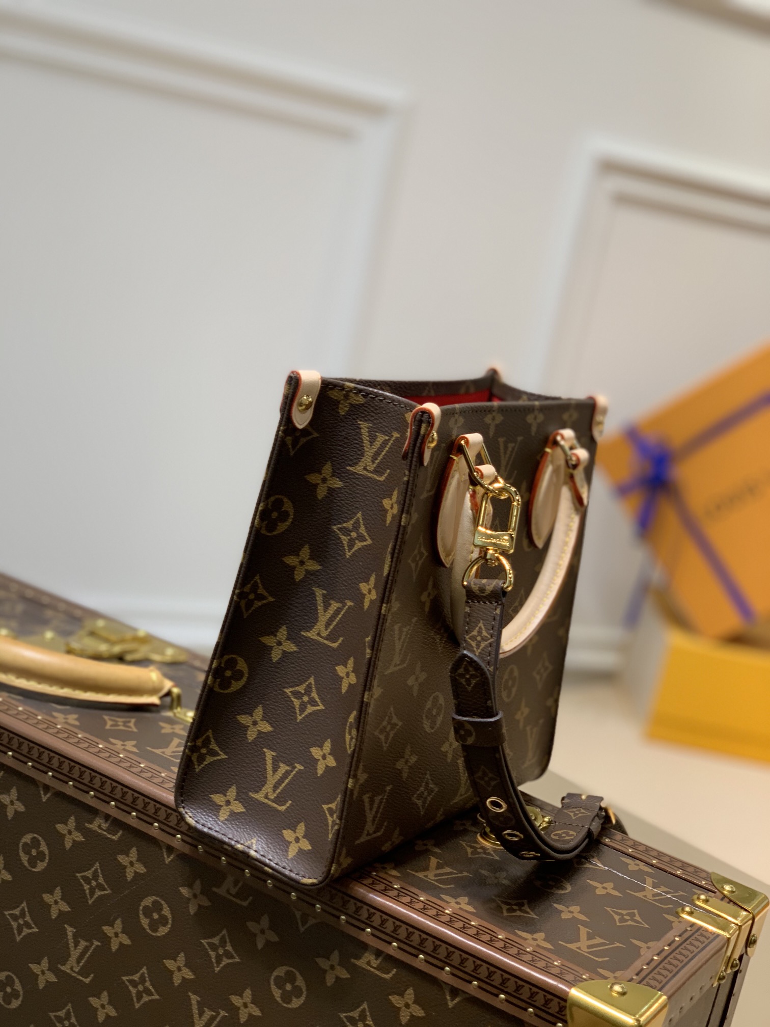 l0*is V*t0n sac plat tote-20*21*10cm