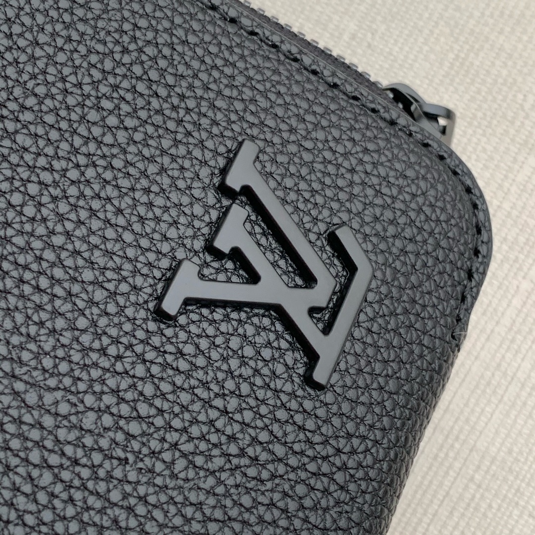 l0*is V*t0n alpha wearable bag-m59161-18.5 x 11 x 6.5cm