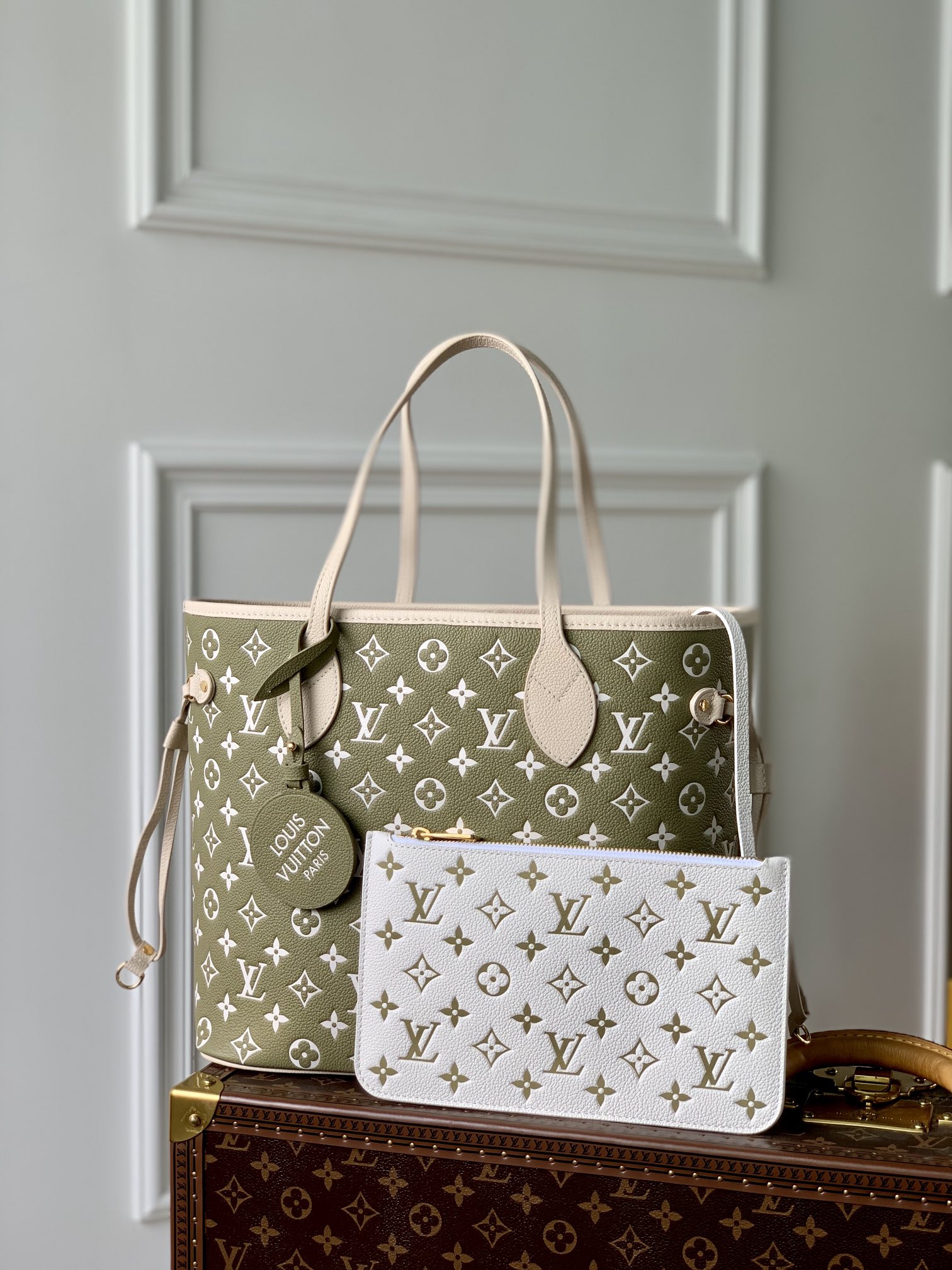 l0*is V*t0n neverfull m46102-32*29*17cm