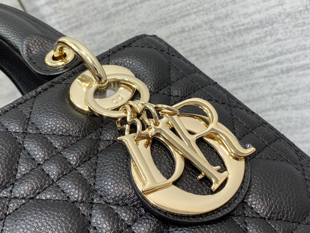 lady D*or handle bag-24cm