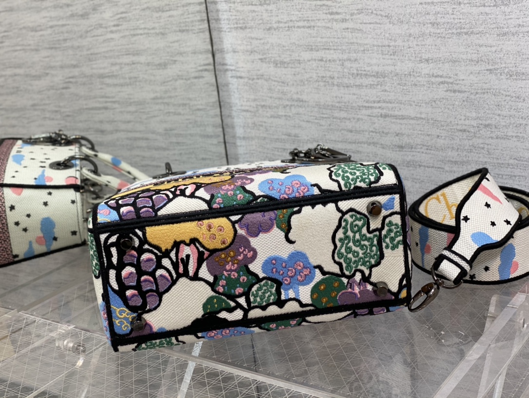 lady D*or handle bag-24cm