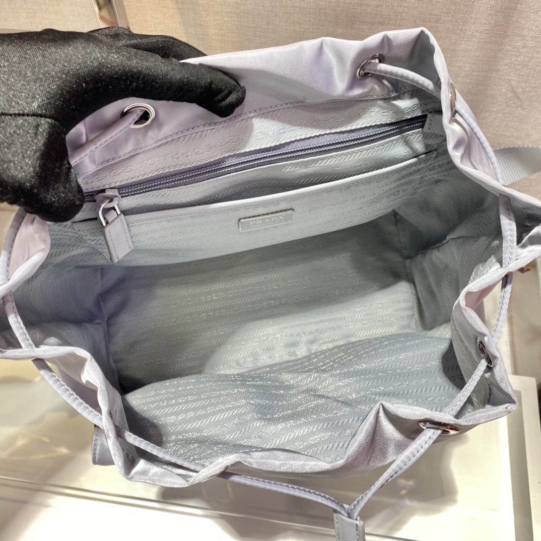 Pra*a backpack 1bz811-30*32*15cm