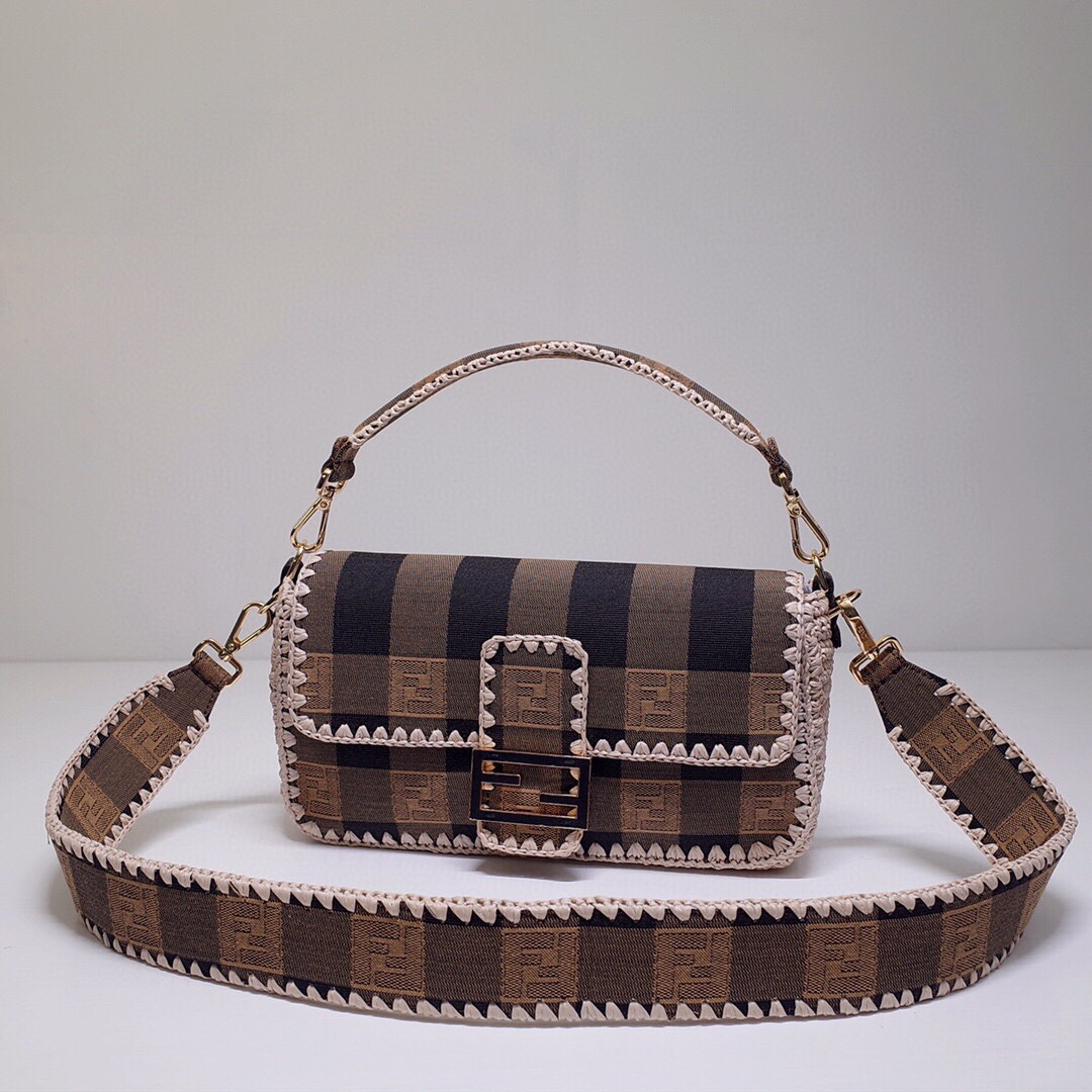 F**di baguette bag-26x14x4cm