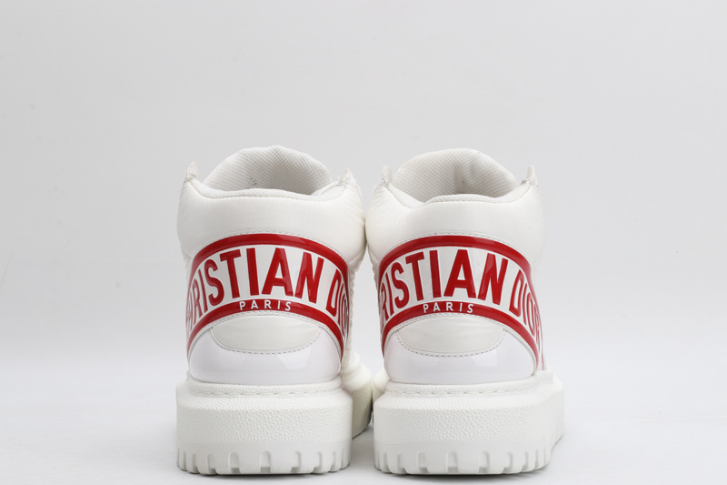 D*or high-top sneakers