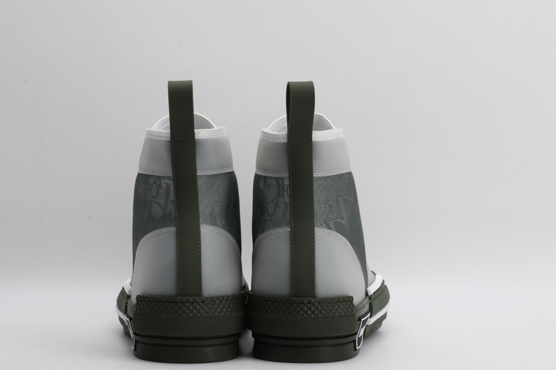 D*or high-top sneakers
