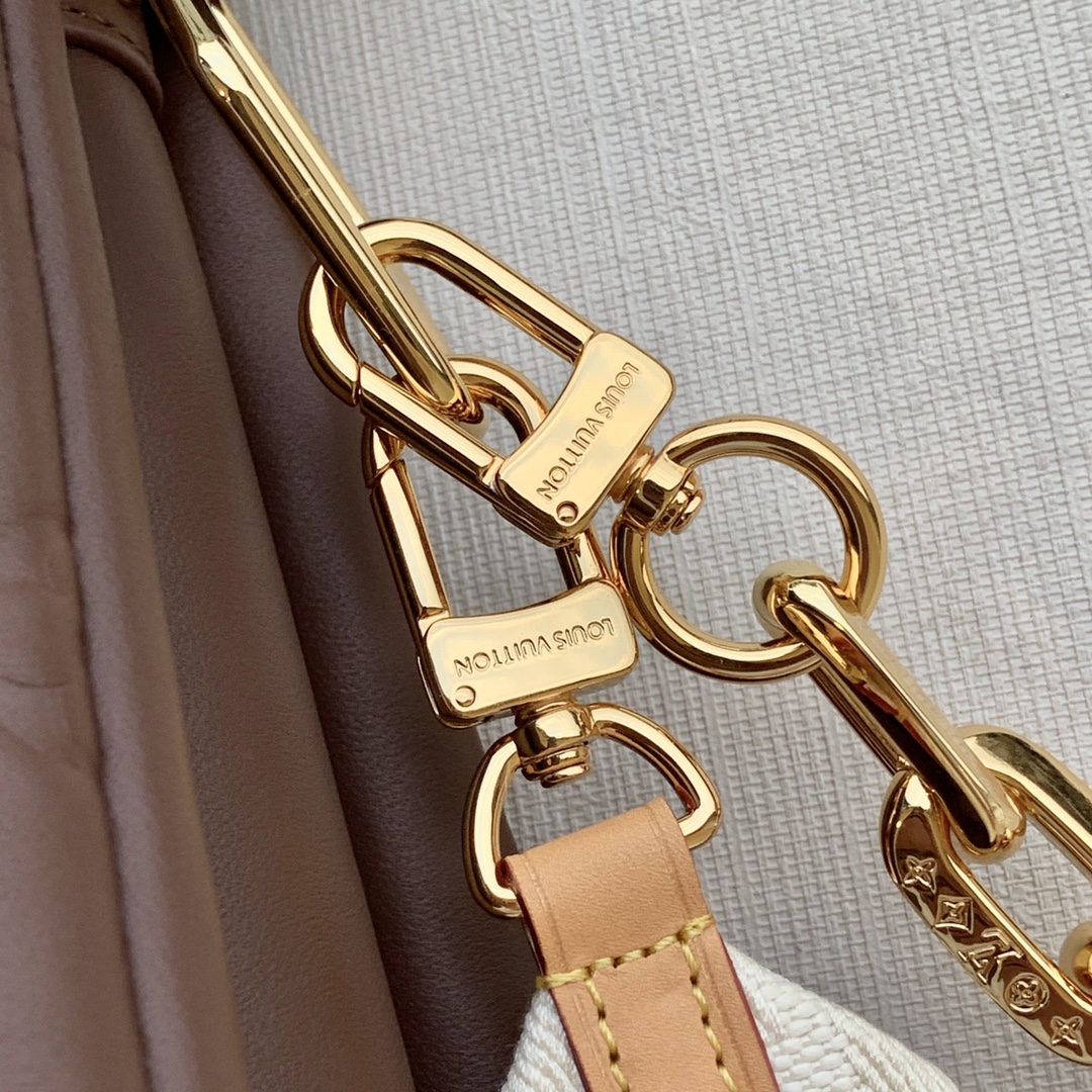 l0*is V*t0n coussin handbags-26*20*12cm