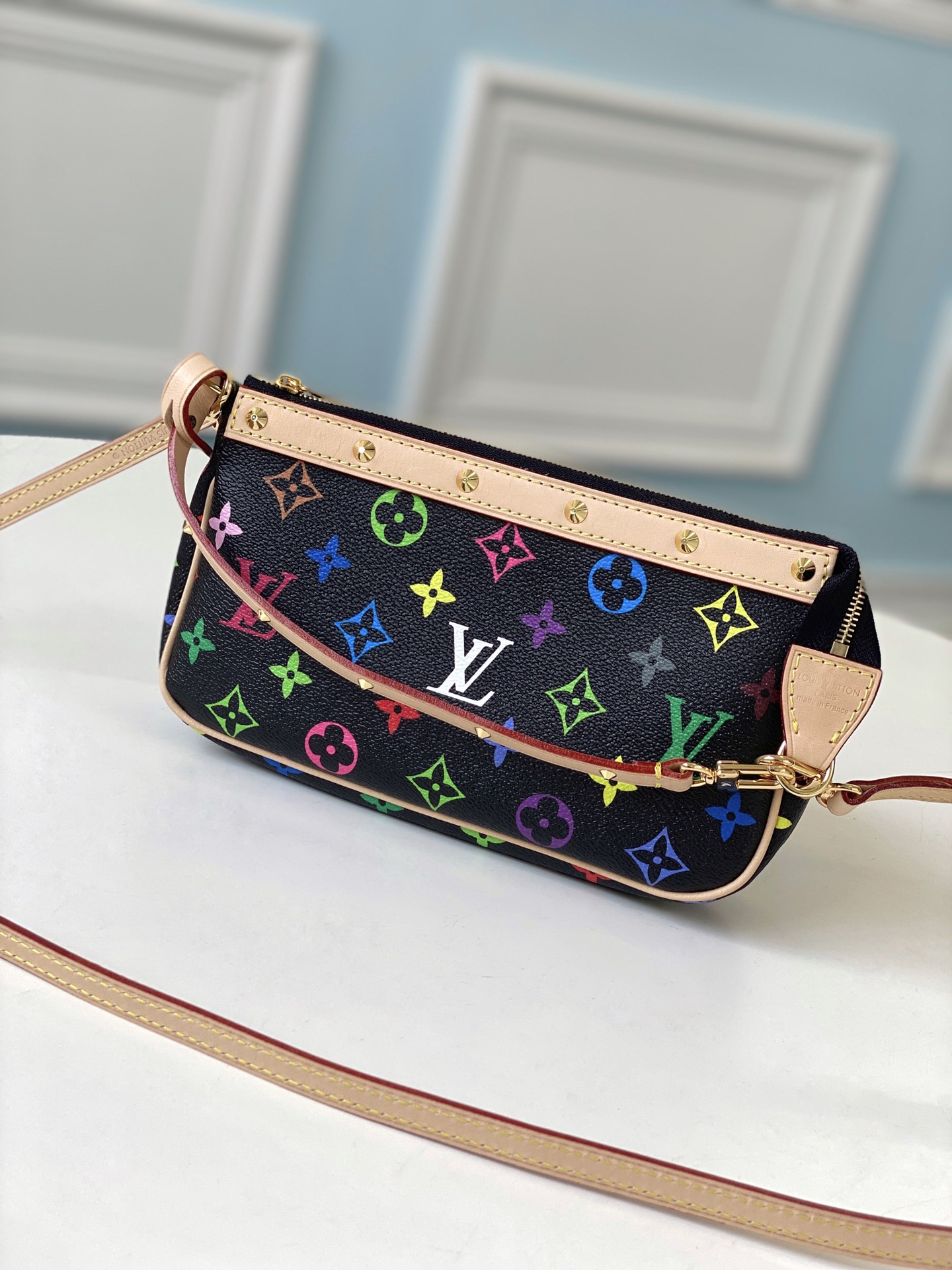 l0*is V*t0n pochette accessories-21*13*3cm