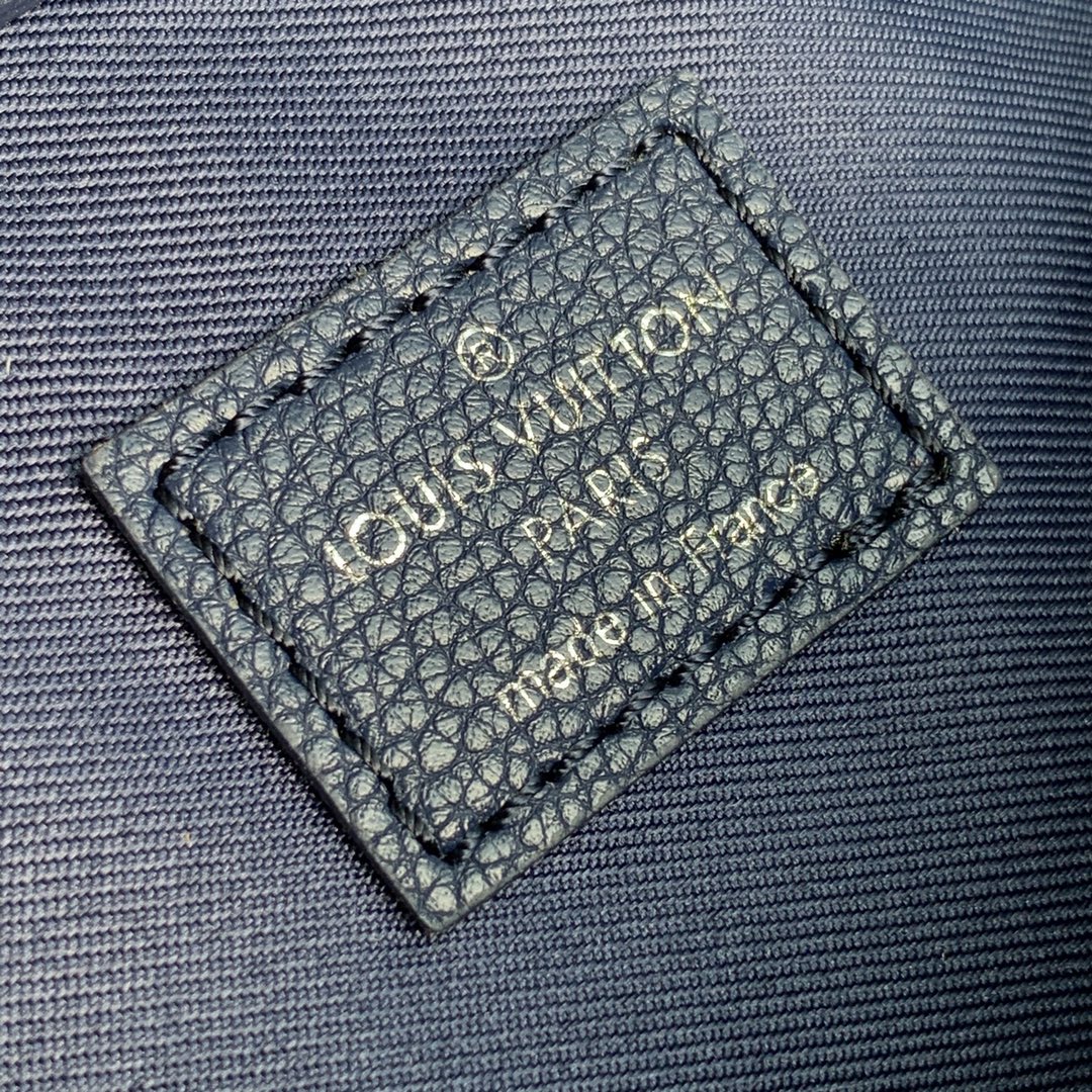 l0*is V*t0n keepall bandouliÈre 40-42*26 20cm