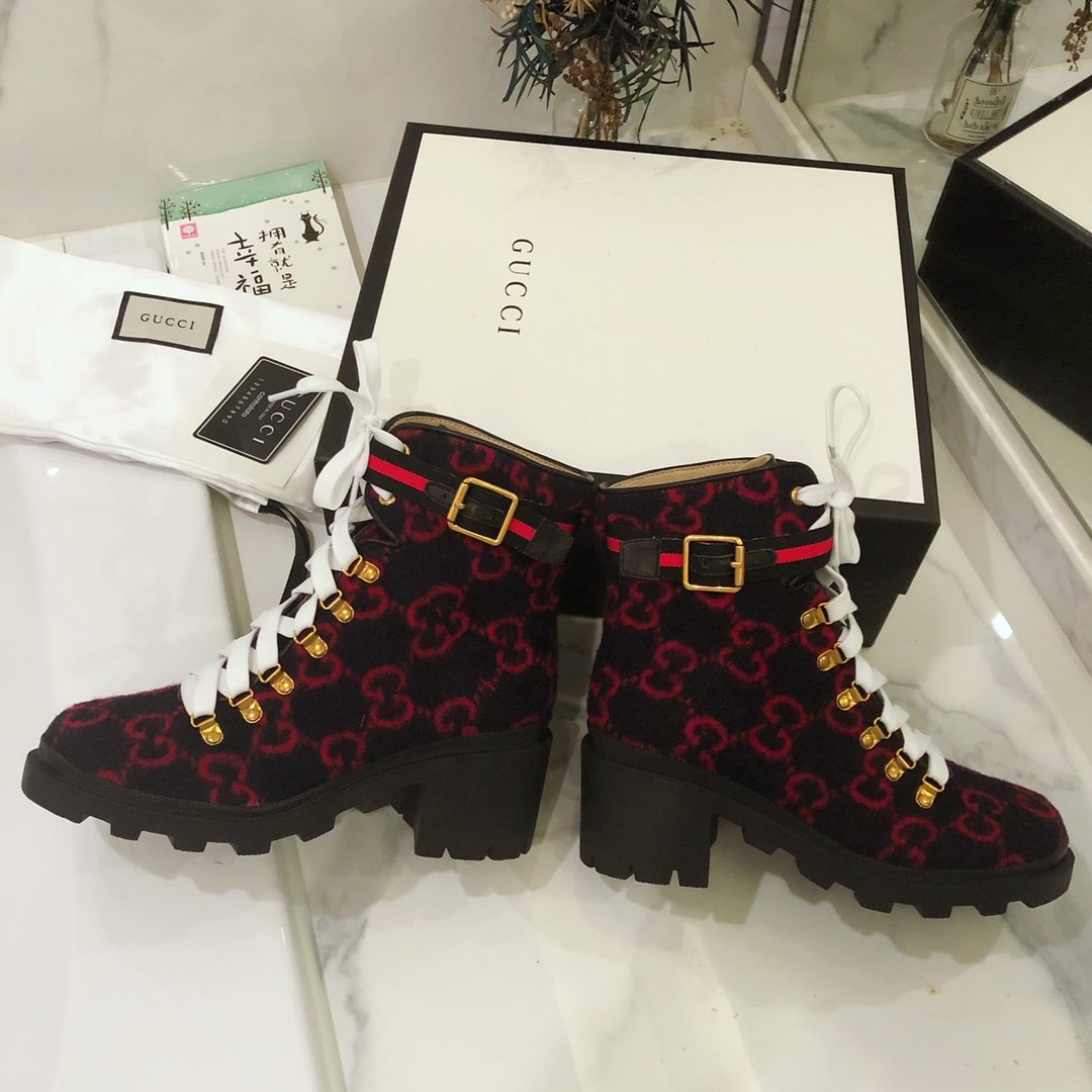 G*u*i boots