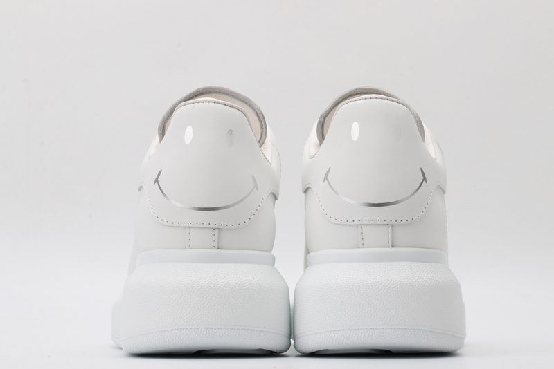 A1exa*der m*q*en sports shoes