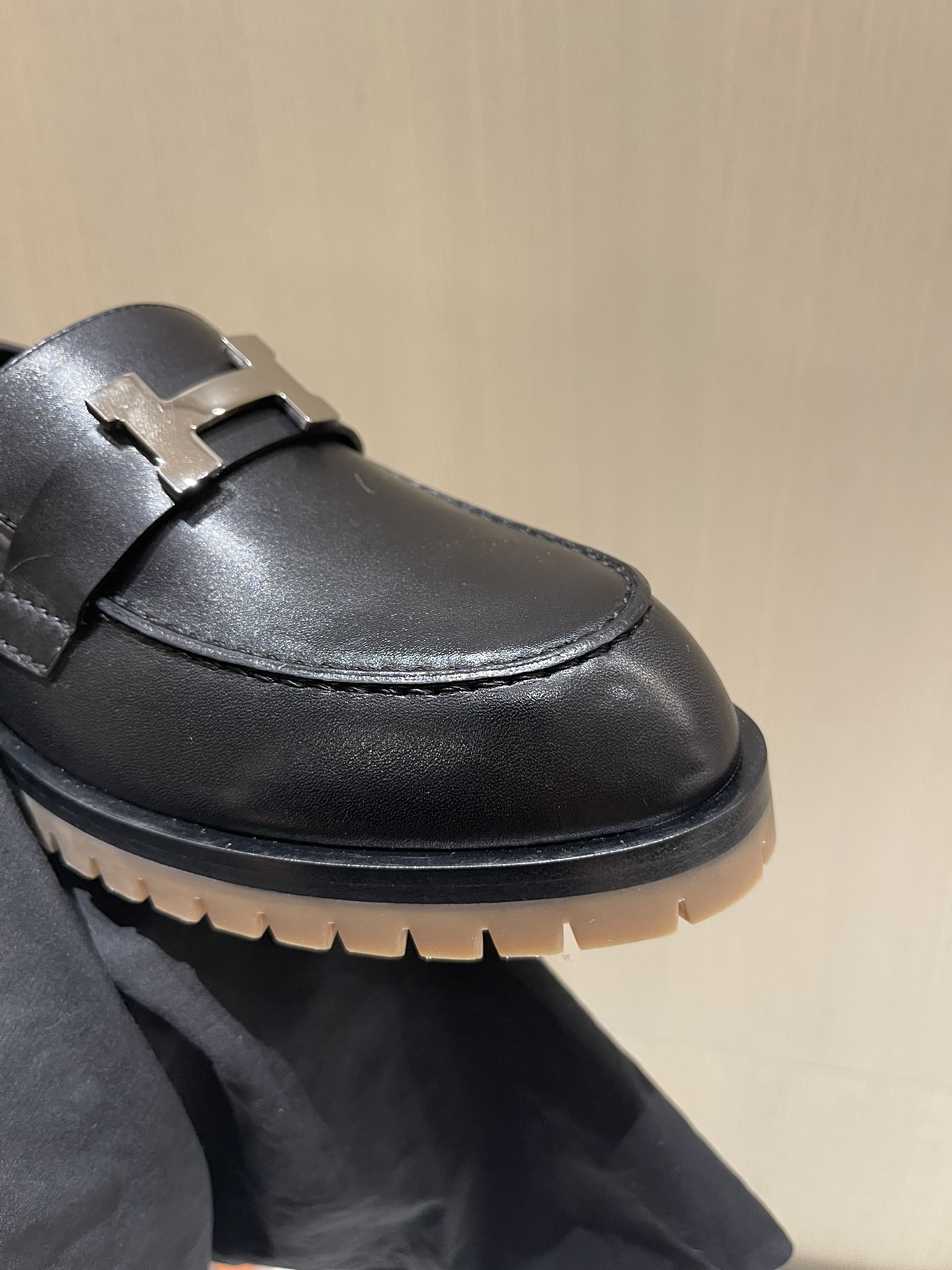 H**mes loafers(eu35-eu40)