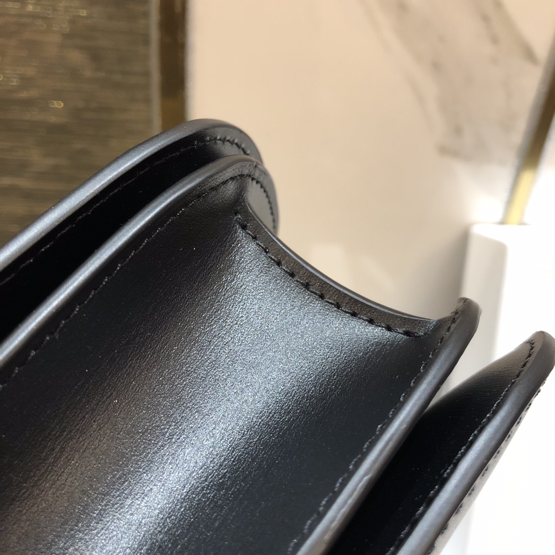 Celin Classic Box