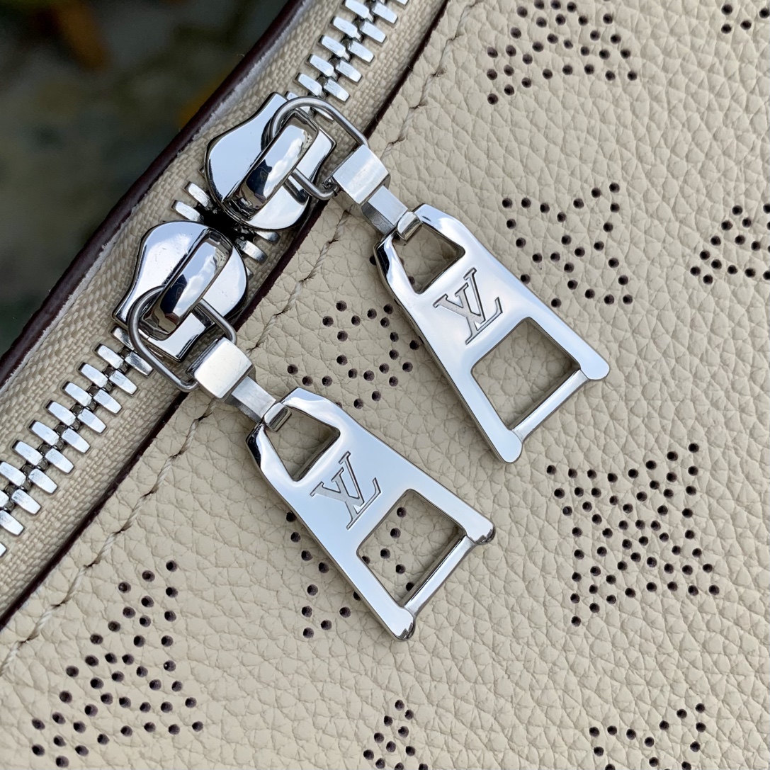 l0*is V*t0n why knot handbag-28*34*12cm