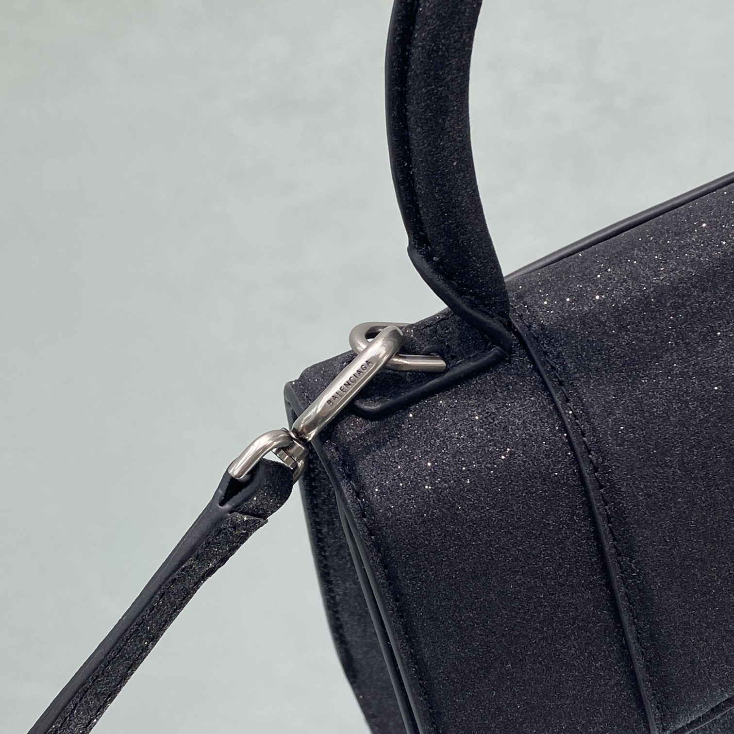 G*u*i&ba*len*cia*ga hourglass bag-19x8x21cm