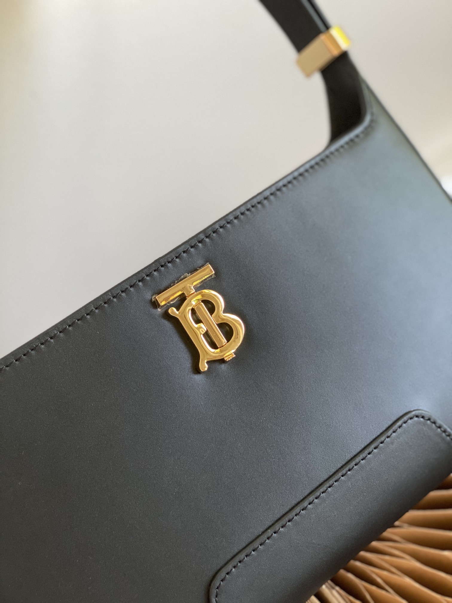 B**rry thomas B**rry bag-28 x 5 x 14cm
