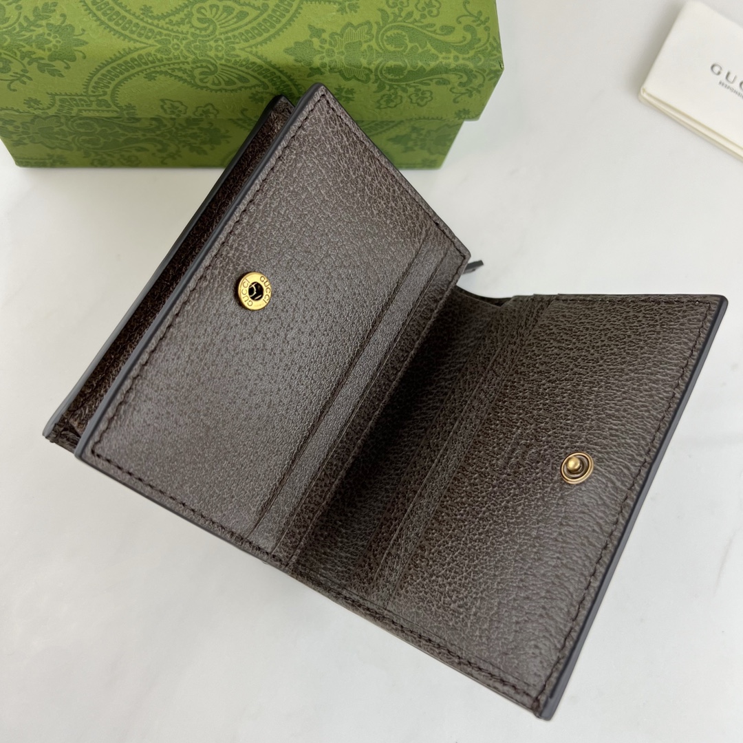 G*u*i wallet-9.5cm