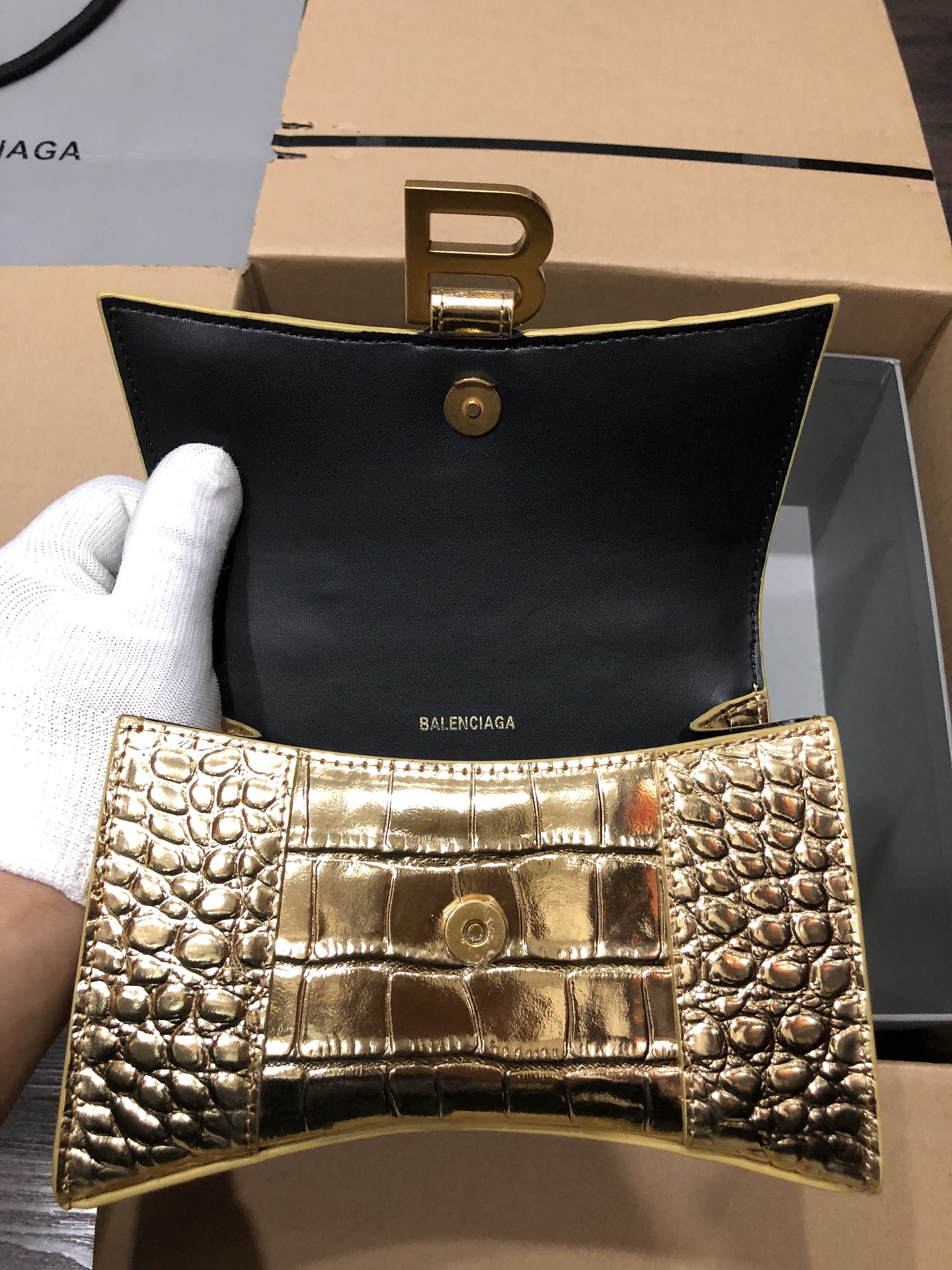 Ba*len*cia*ga small hourglass bag-13*8*19cm