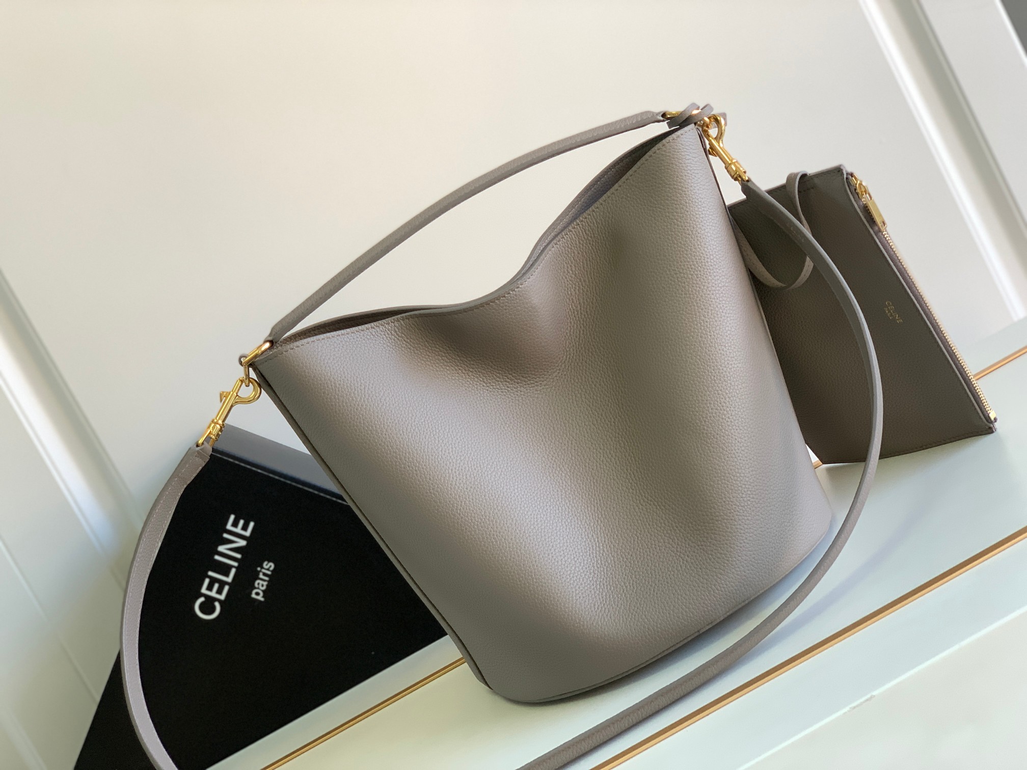 Ce**e bucket bag-23*25*23cm