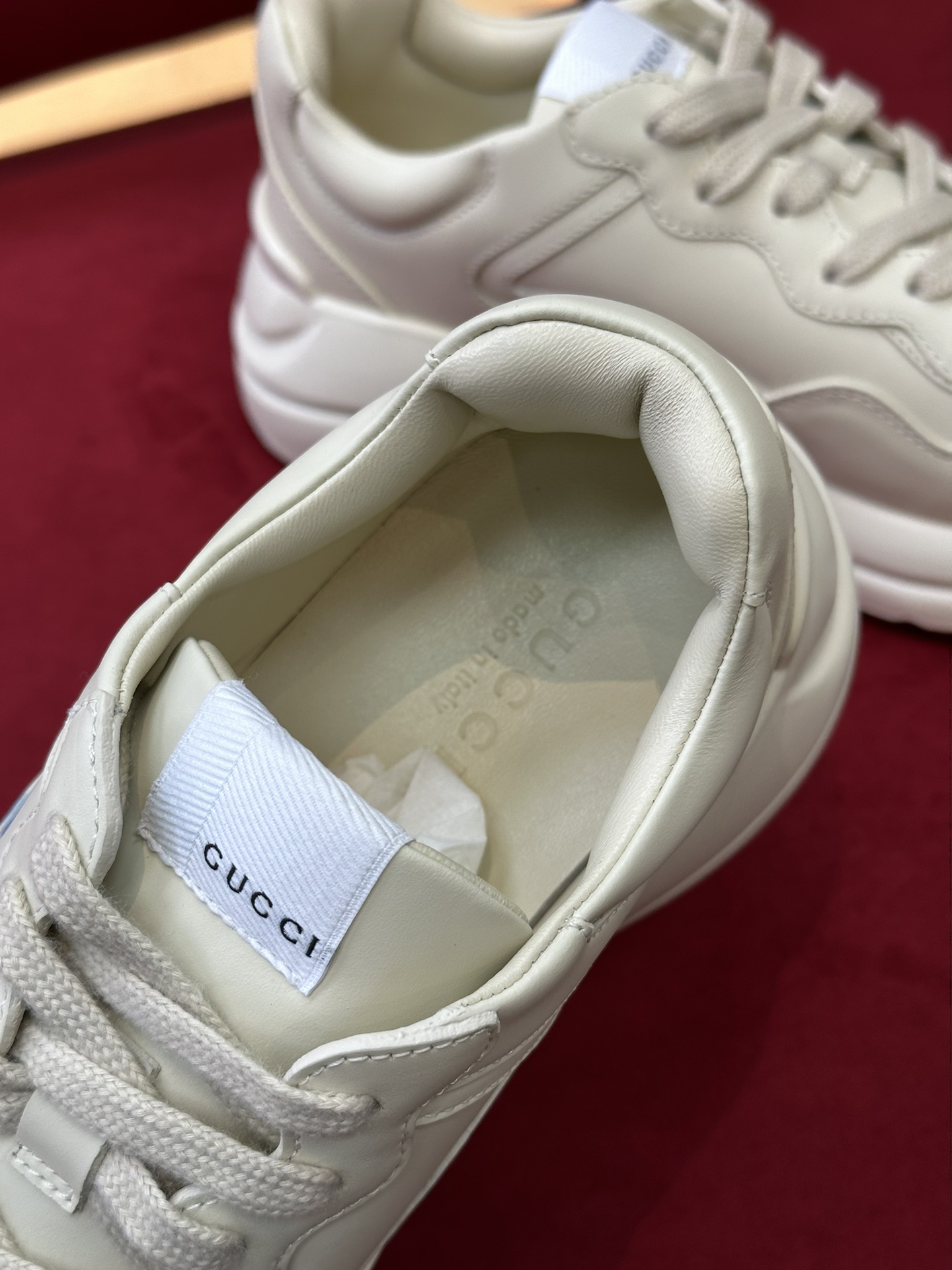 G*u*i&nor*h f**esneakers