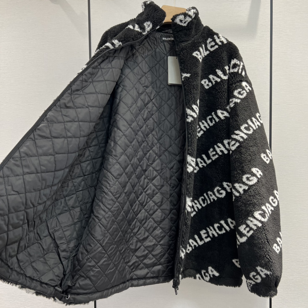 Ba*len*cia*ga coat