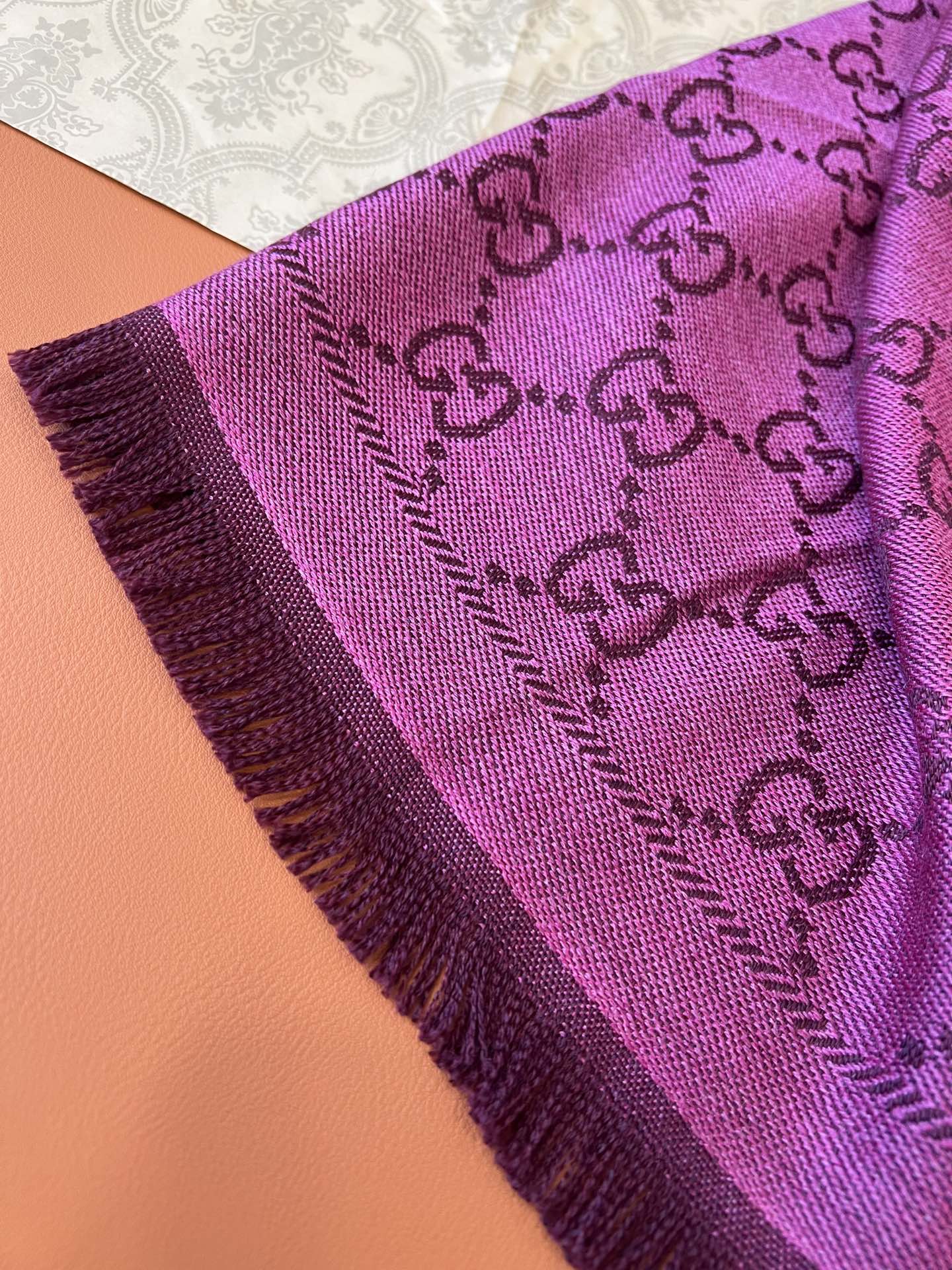 G*u*i scarf-48*180cm
