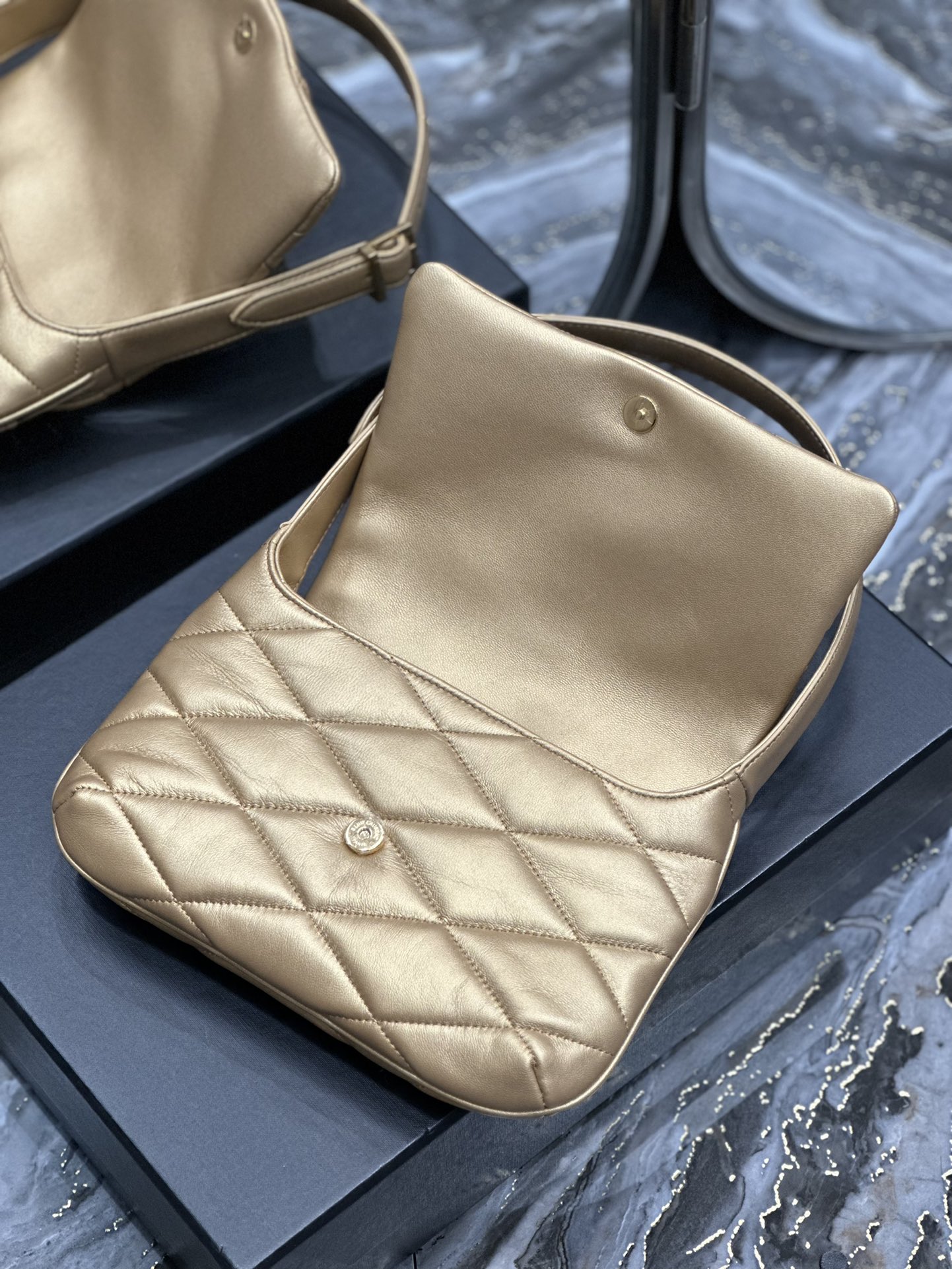 Y*L le5a7 vintage bag-24×18×5.5cm