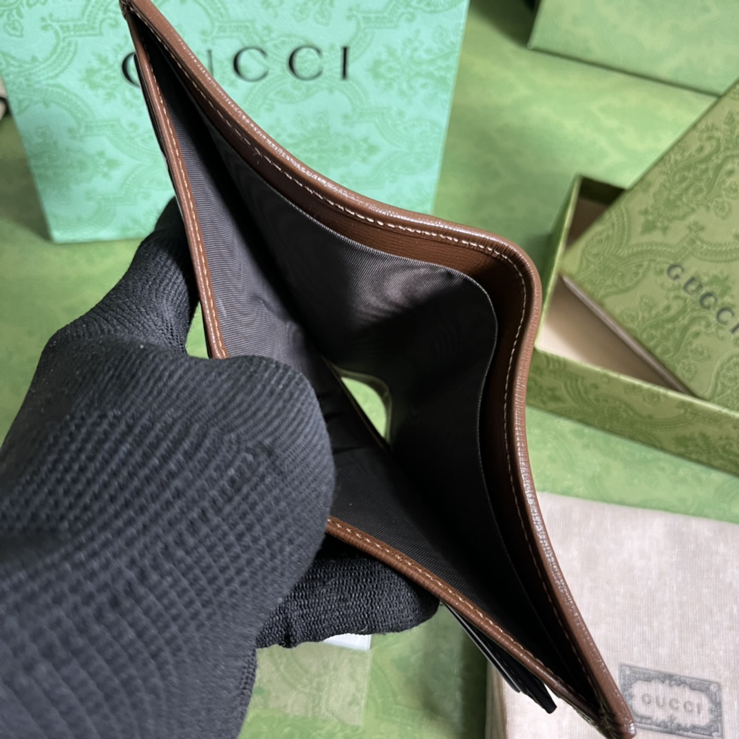 G*u*i wallet-11.5*9cm