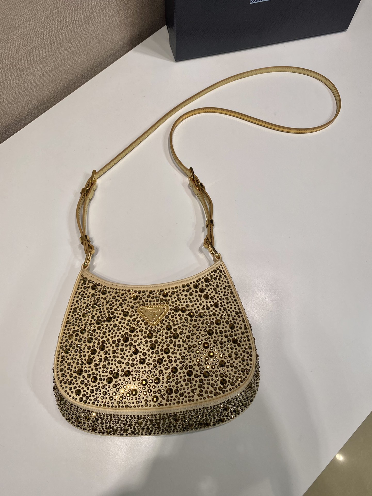 Pra*a cleo 1bc169 shoulder bag-22*18.5*4.5cm