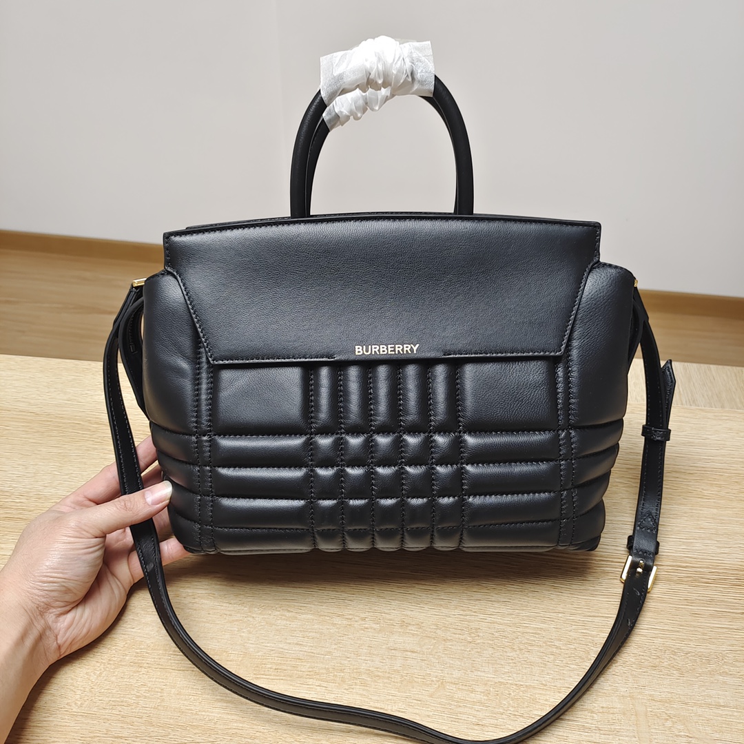 B**rry tote bag-28 x 13 x 23cm