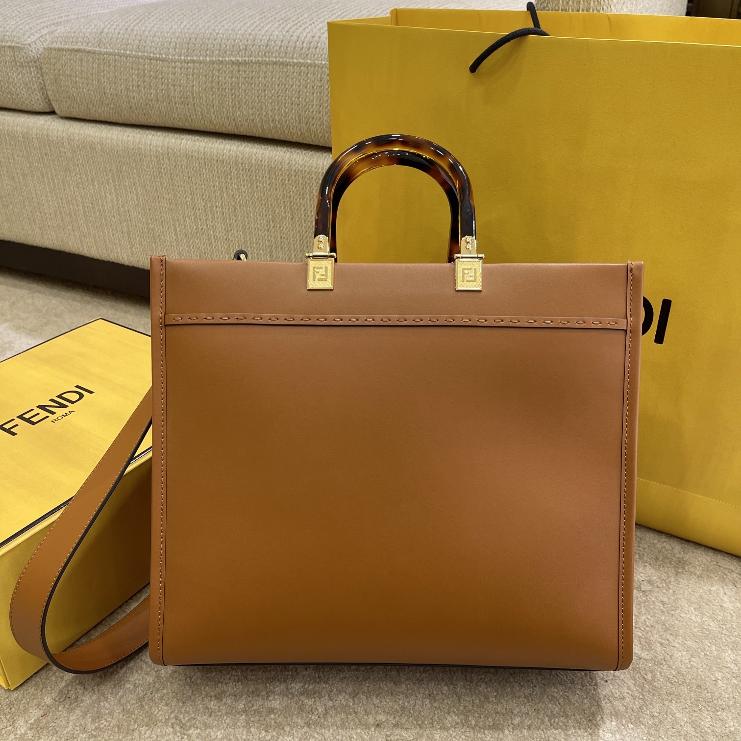 F**di vintage handbags-35x17x31cm