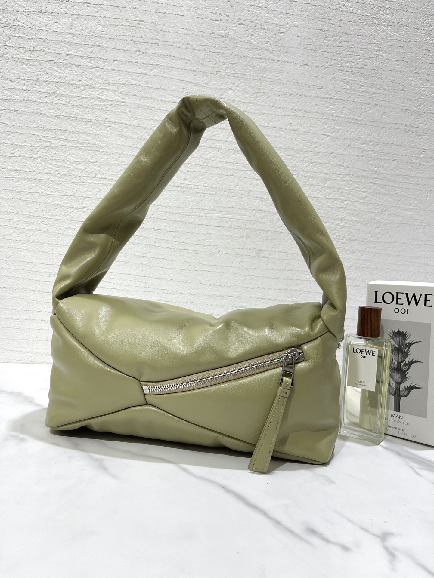 L0ew* puzzle puffer hobo bag-31*16*13cm