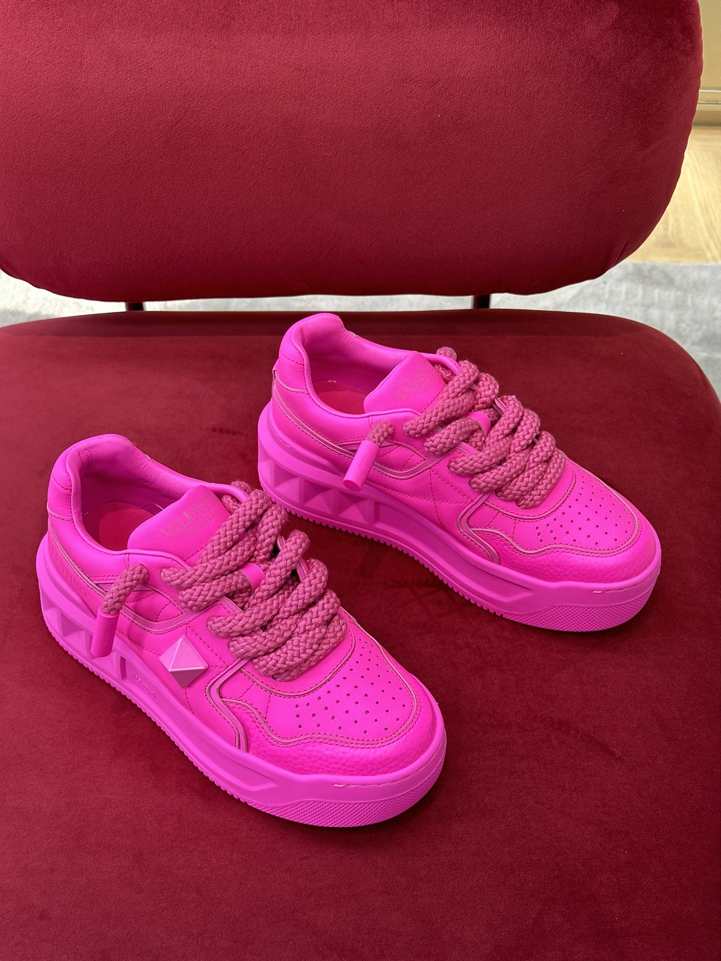 Va1e*ntin0 sneaker(eu35-45)