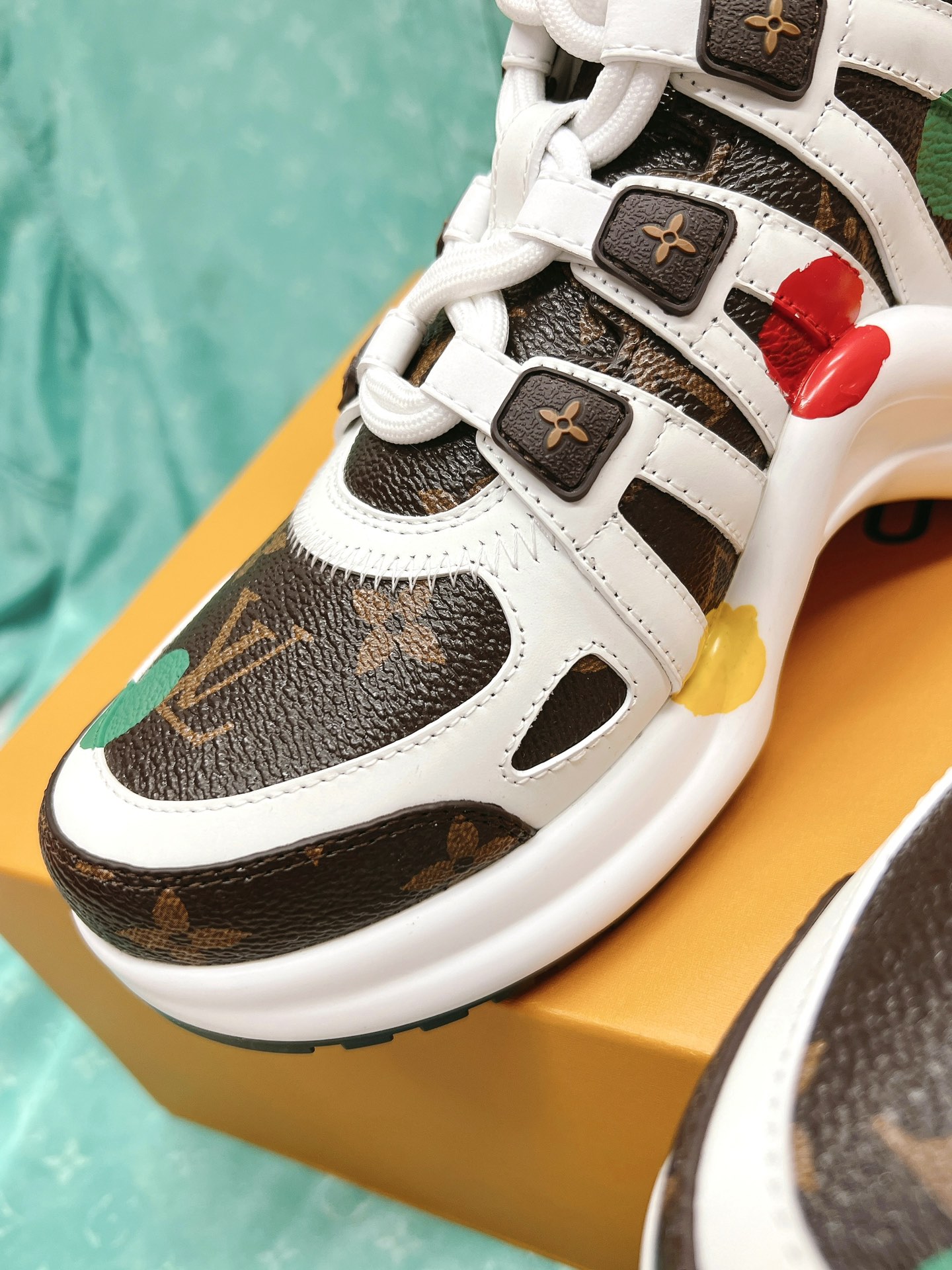 l0*is V*t0n archlight sneaker(eu35-41)