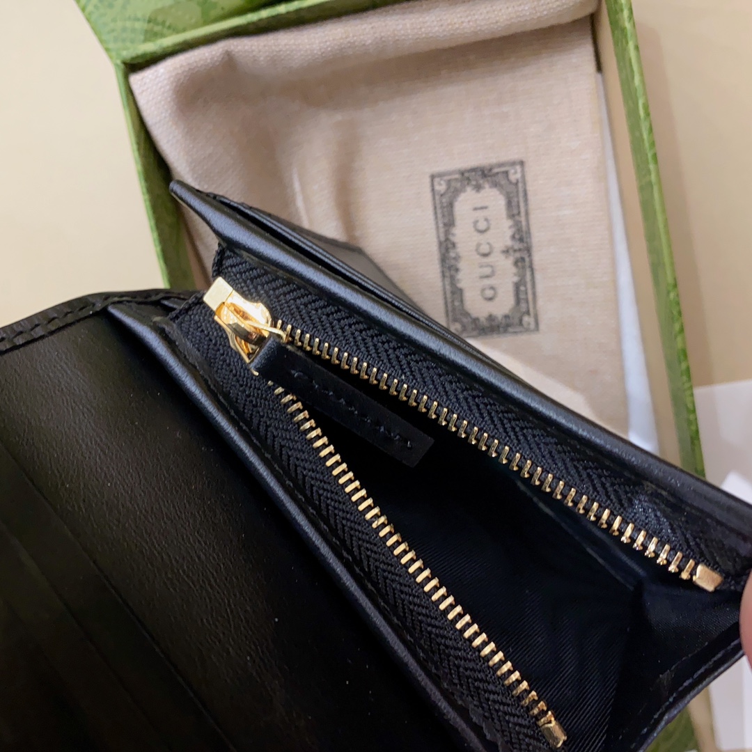 G*u*i wallet-11*9*3cm
