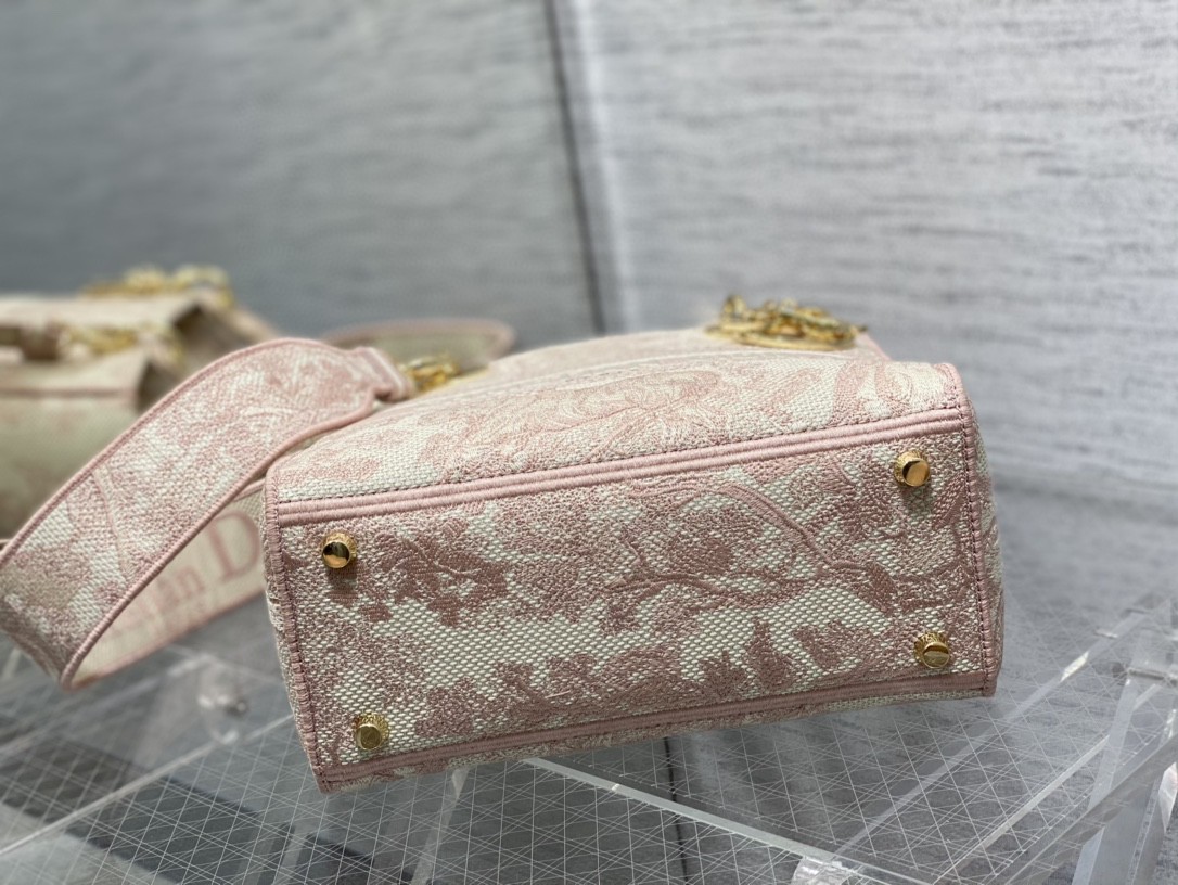lady D*or handle bag-24cm