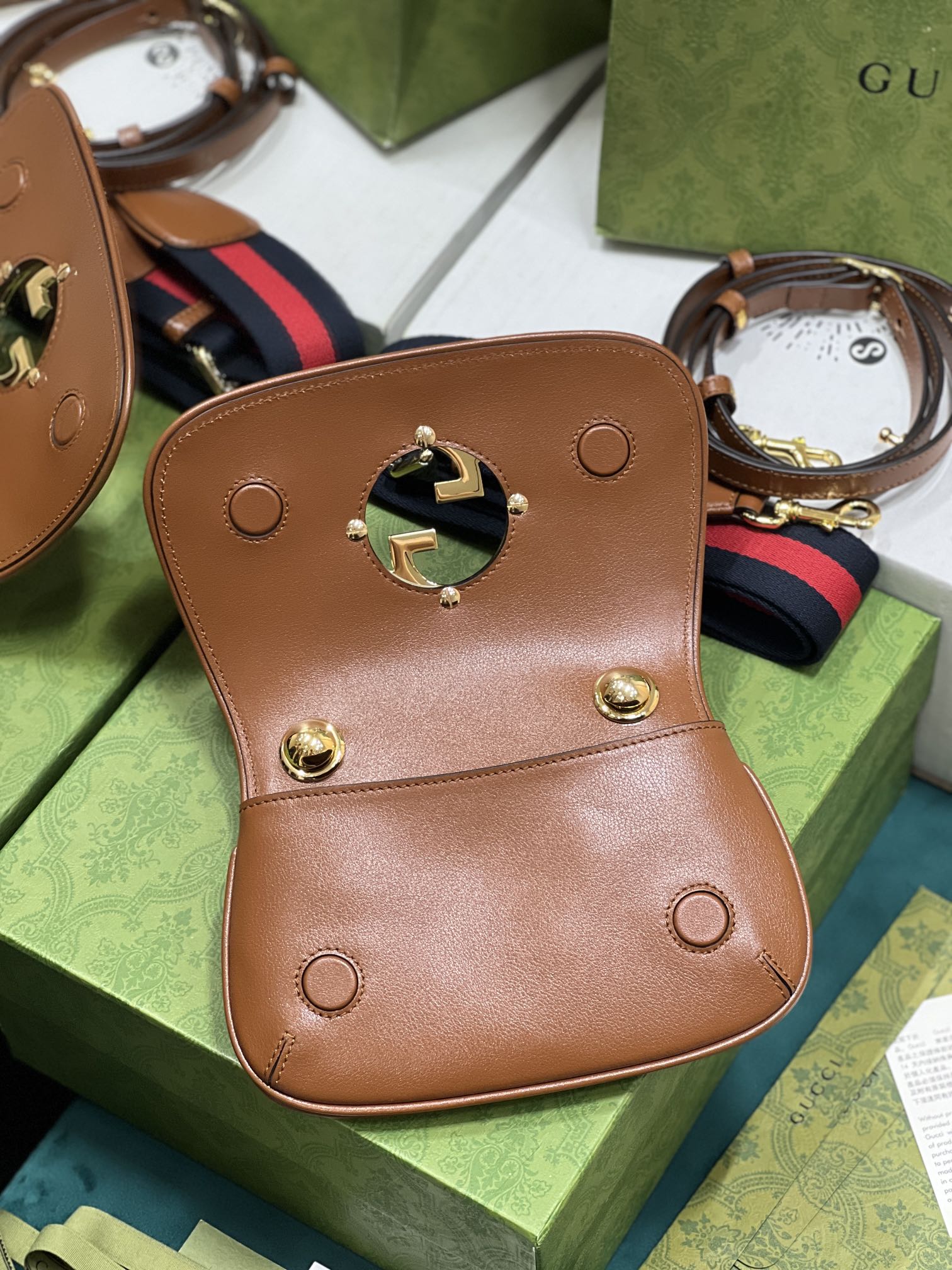G*u*i blondie shoulder bag-22*13*5.5cm