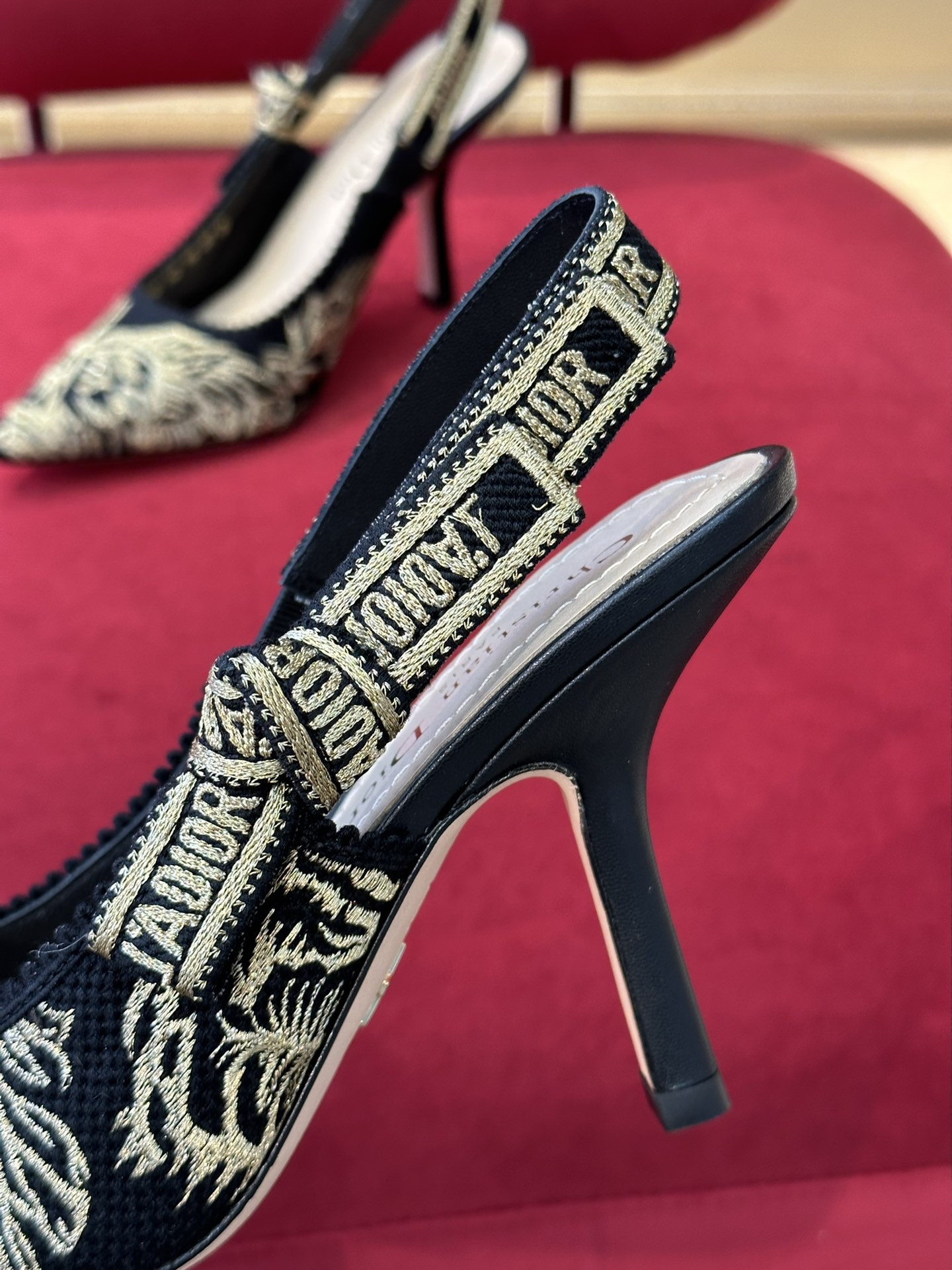D*or slingback