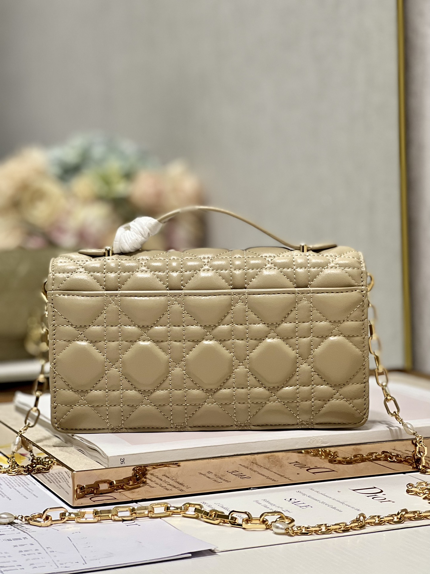 lady D*or bag-21 x 11.5 x 4.5ccm