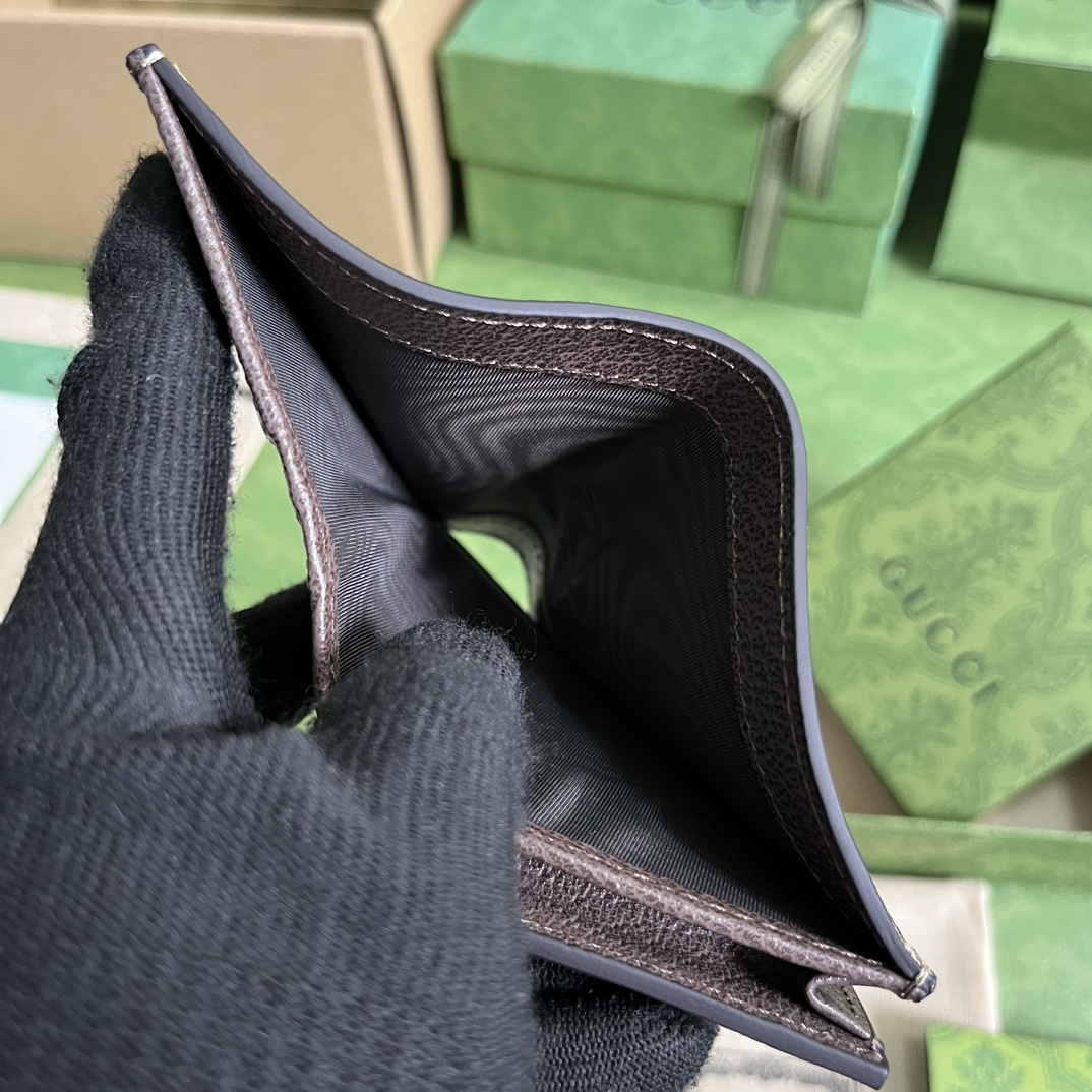 G*u*i wallet-11*8.5*3cm
