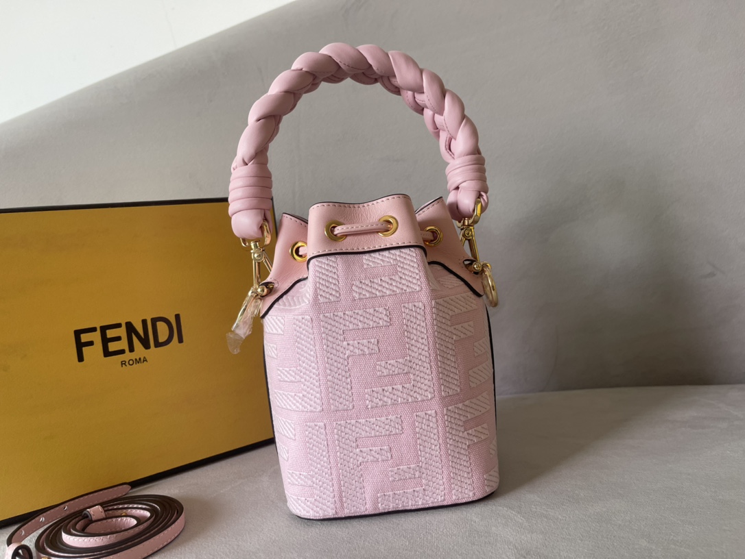 F**di mini mon tresor bag -12x18x10cm