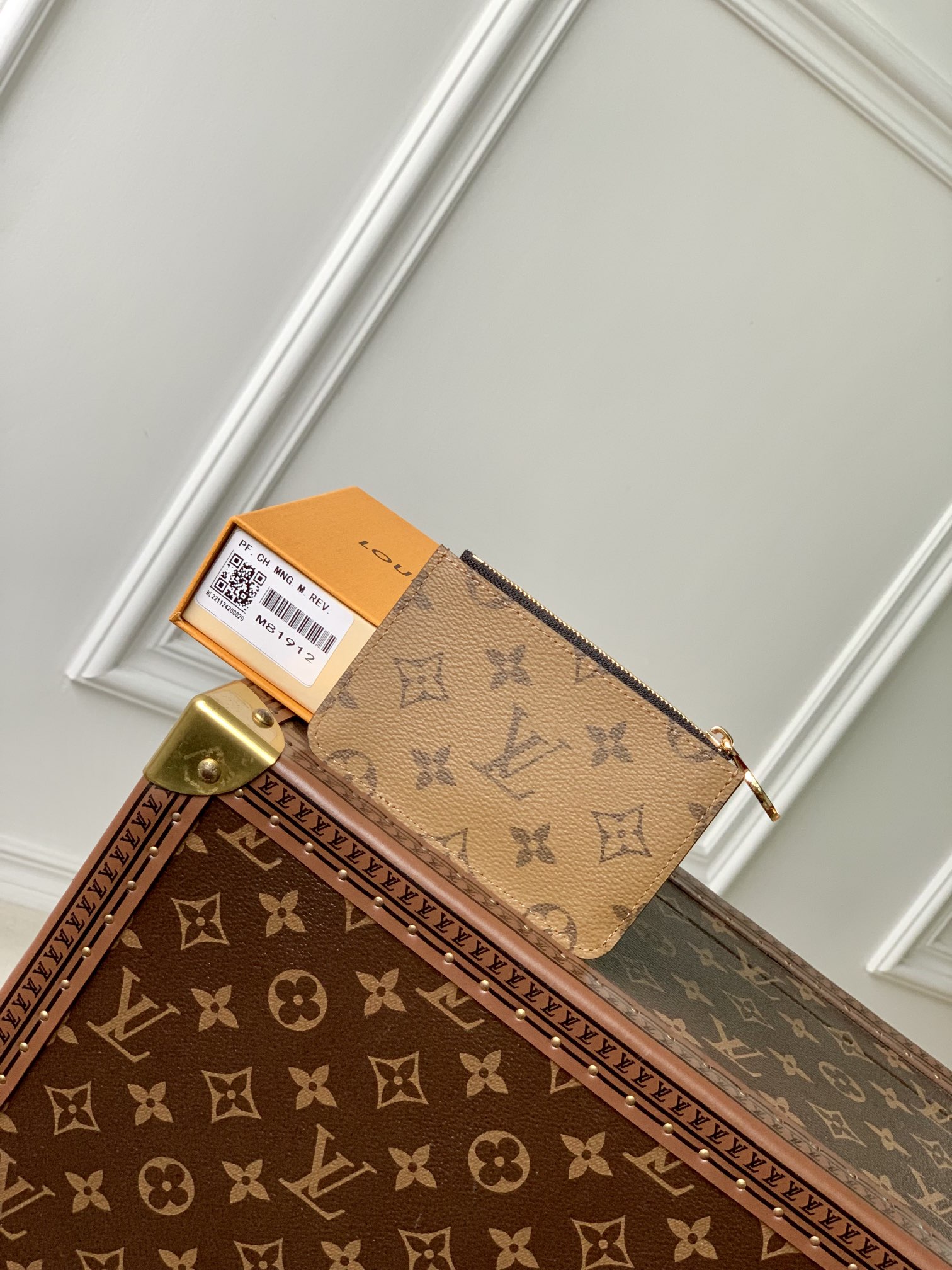 l0*is V*t0n wallet-m81881-12 x 8 x 0.8cm