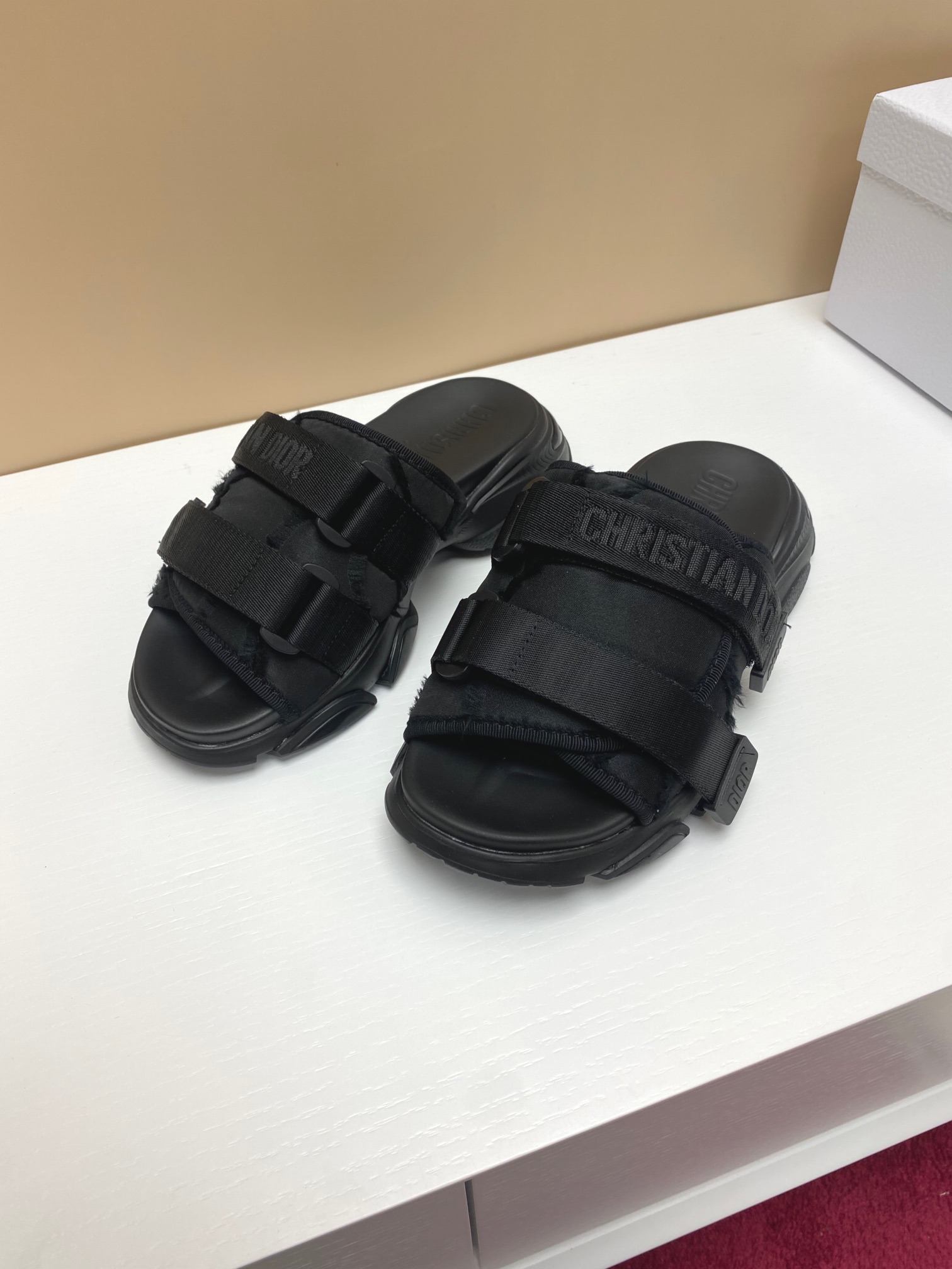 D*or slippers-5cm