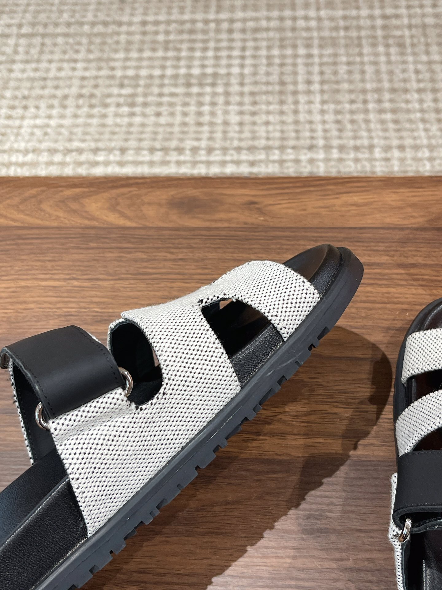 H**mes slides