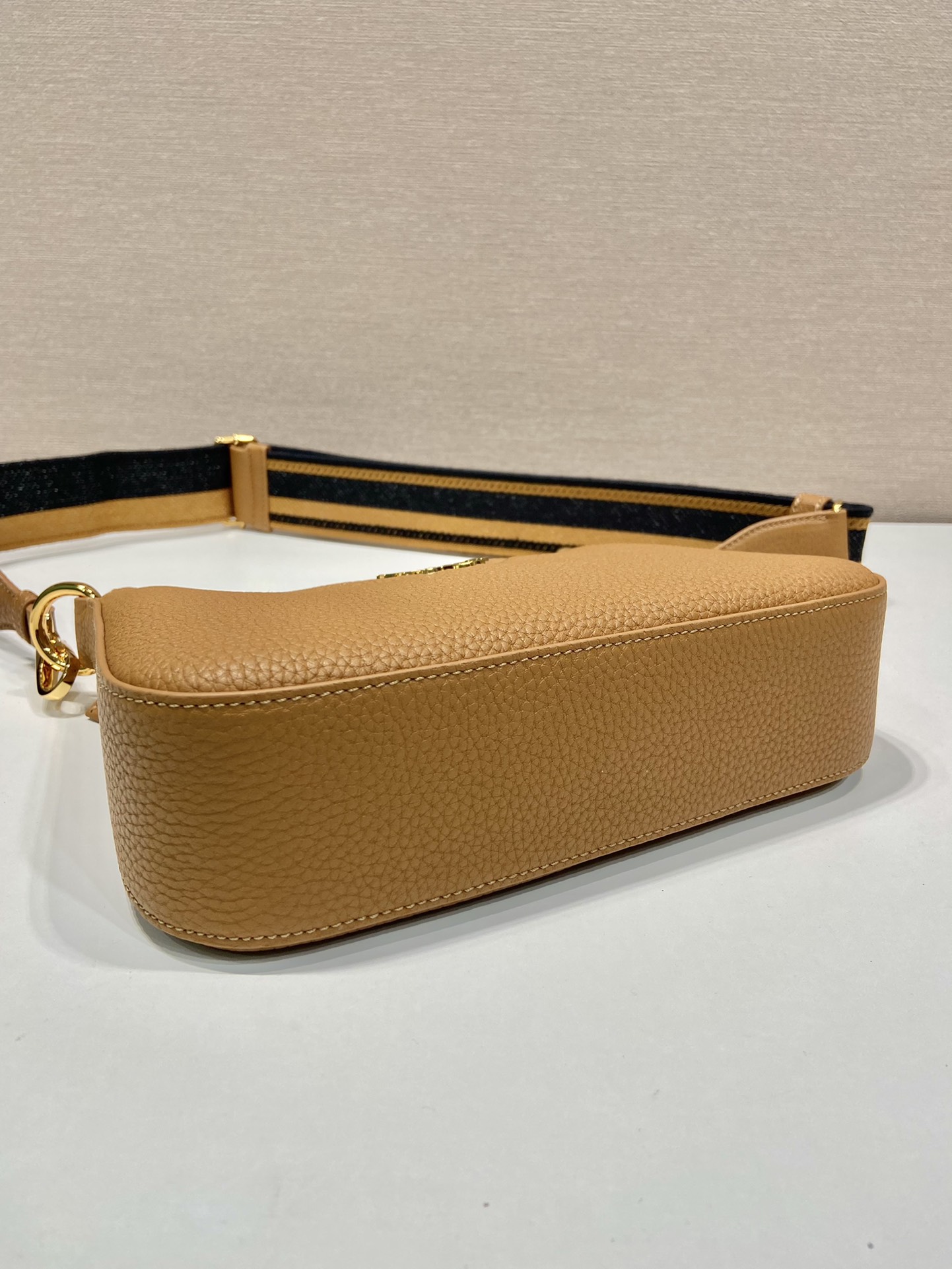 Pra*a 1bh193 tote-24*18*6cm