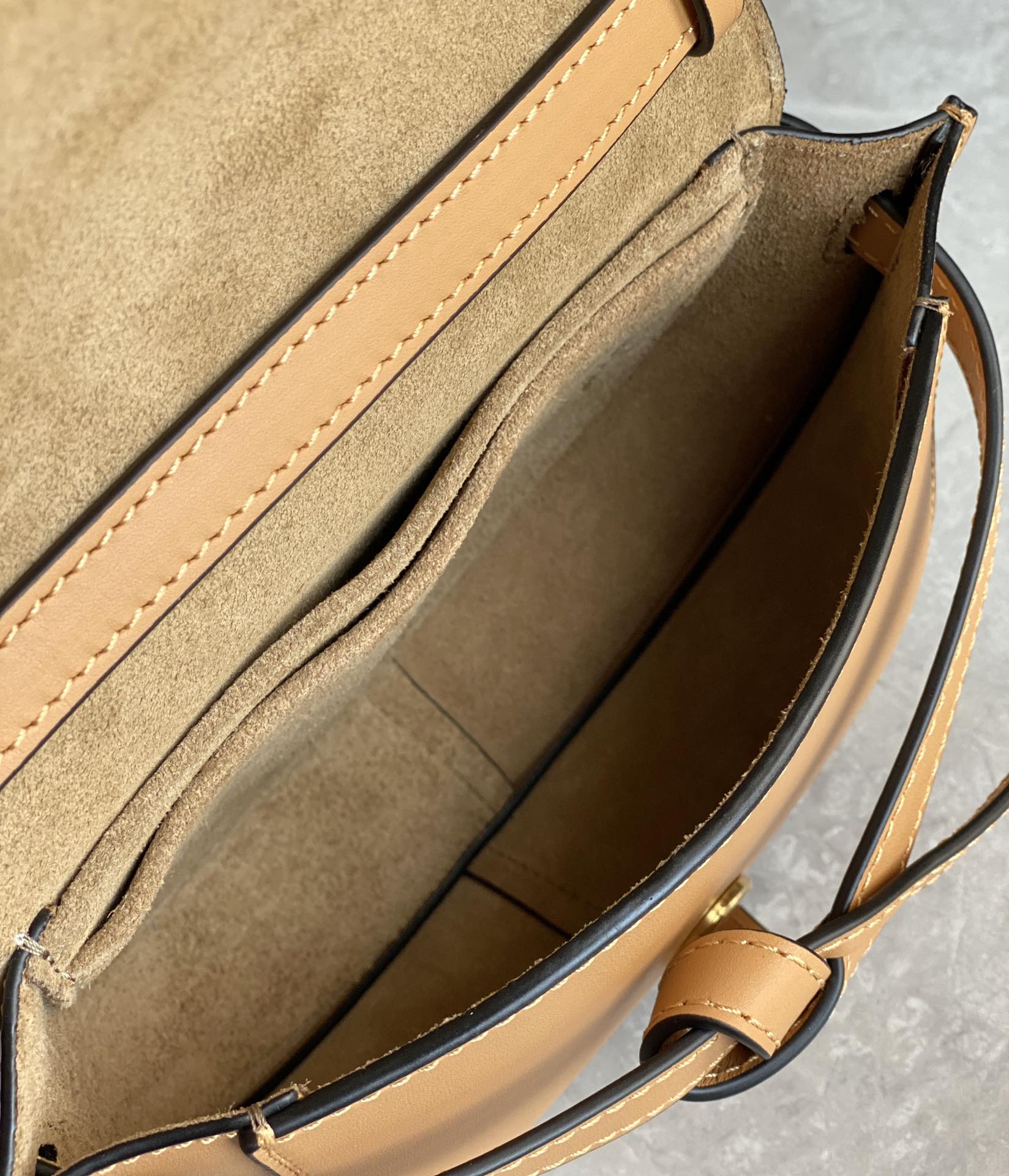L0ew* mini gate dual bag-21*12.5*9cm