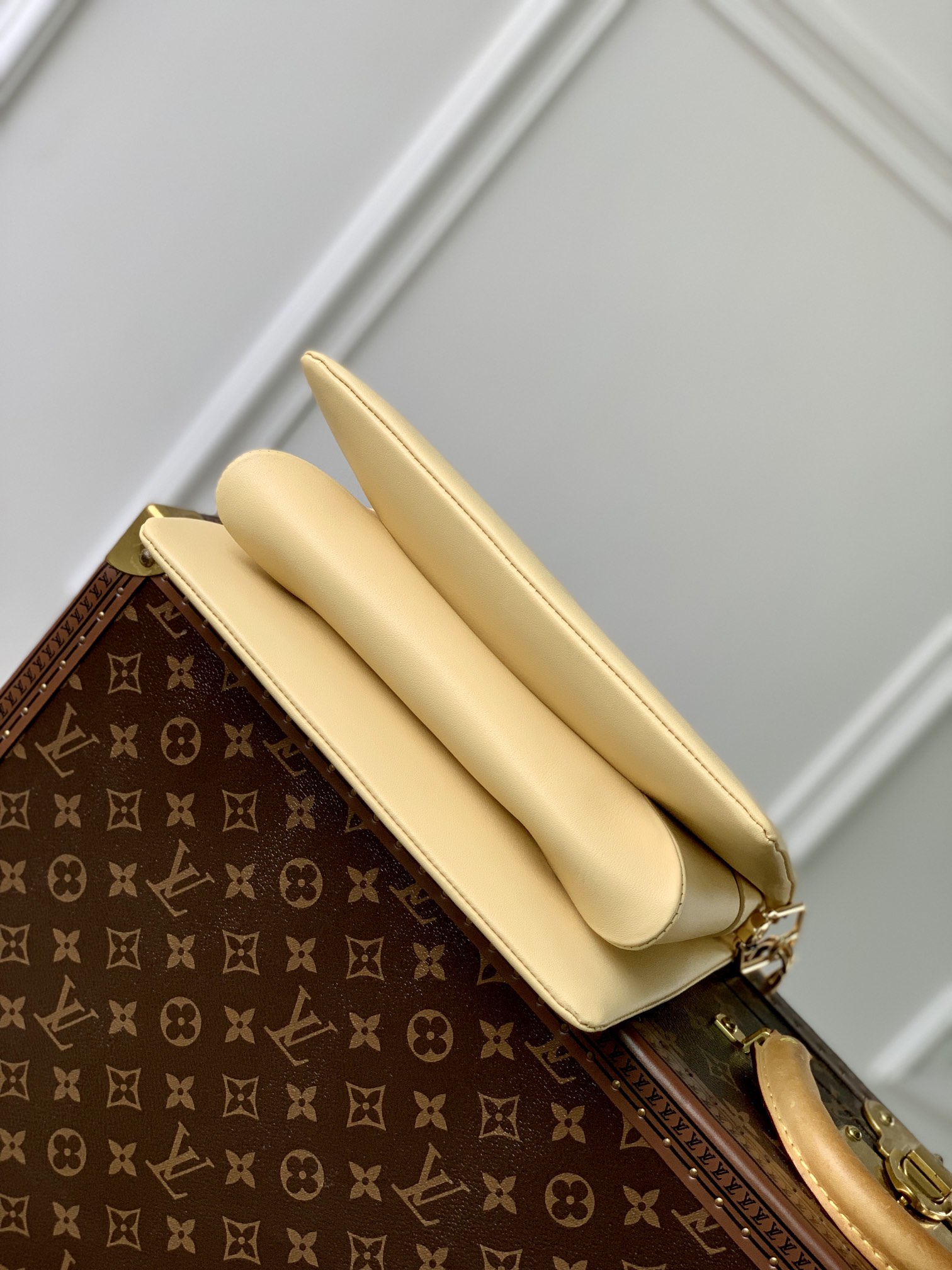 l0*is V*t0n coussin handbags-26*20*12cm